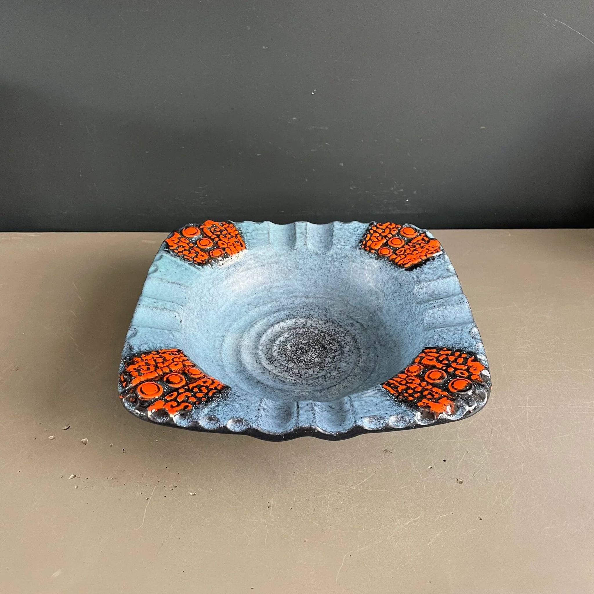 Dumler and Breiden fruit bowl, relief 70/26, West Germany, 1970s.