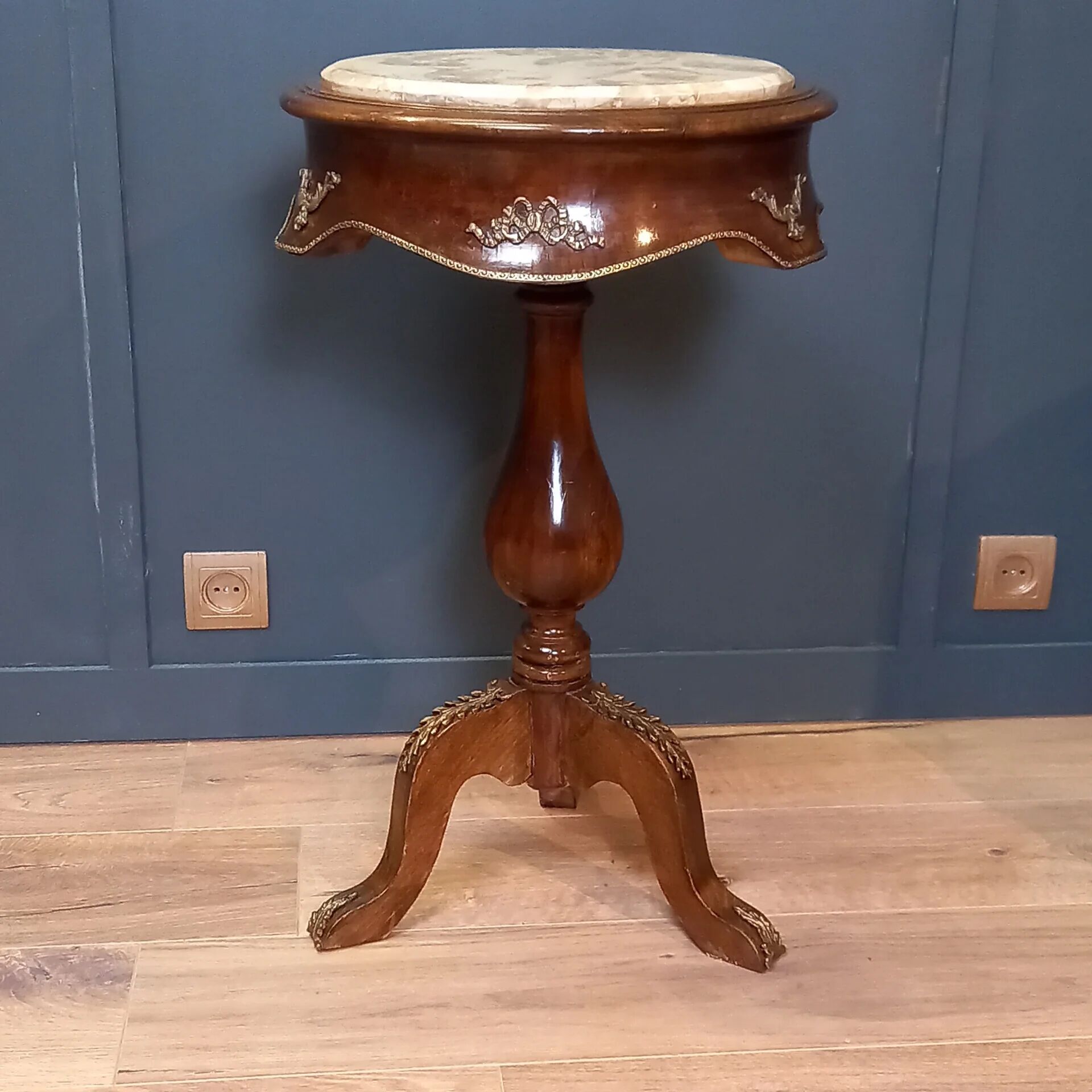 French lamp table with marble top - winetable