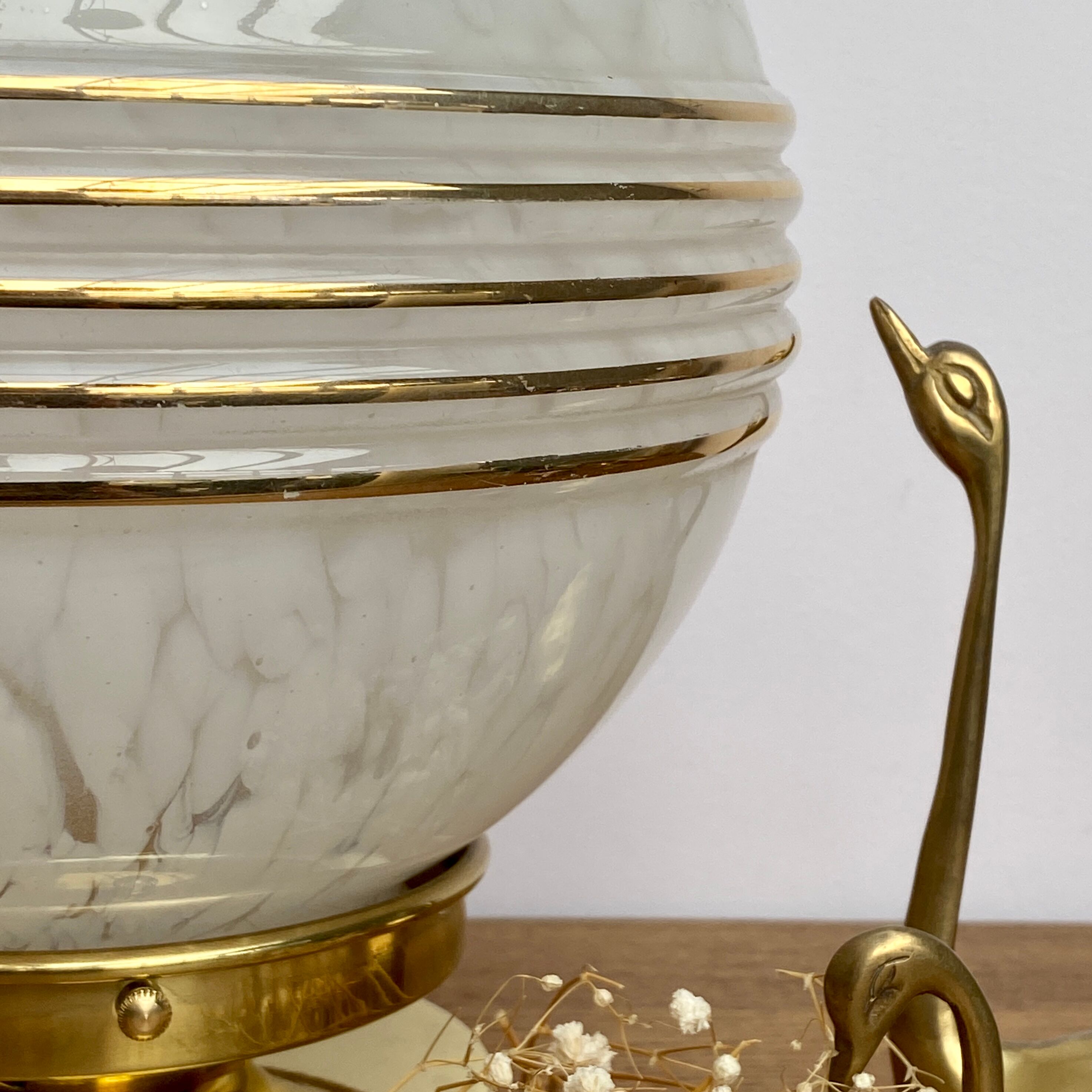 Vintage globe-laying lamp in white Clichy glass gold stripes.