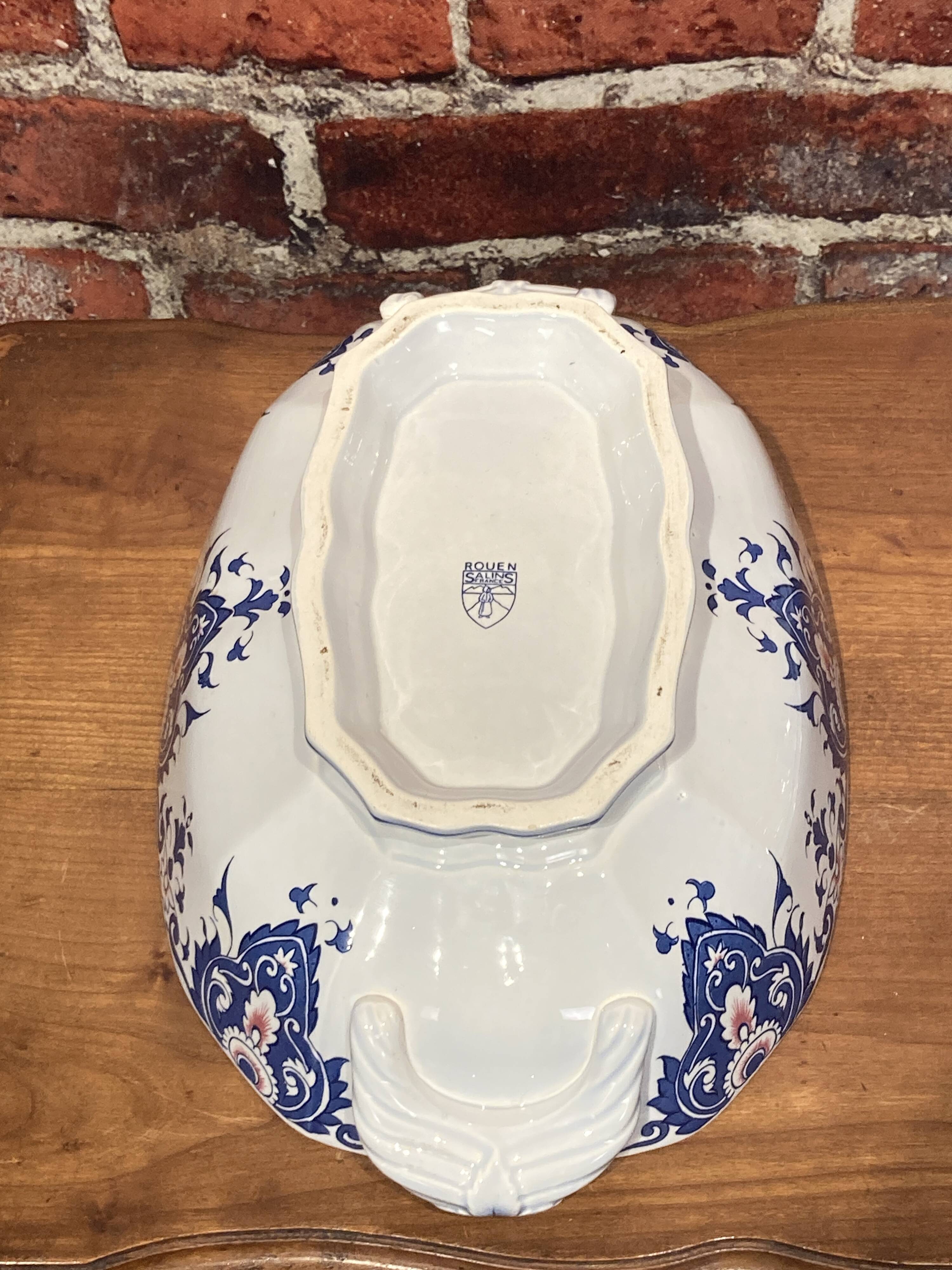 Tureen and its porcelain dish Rouen Salins France