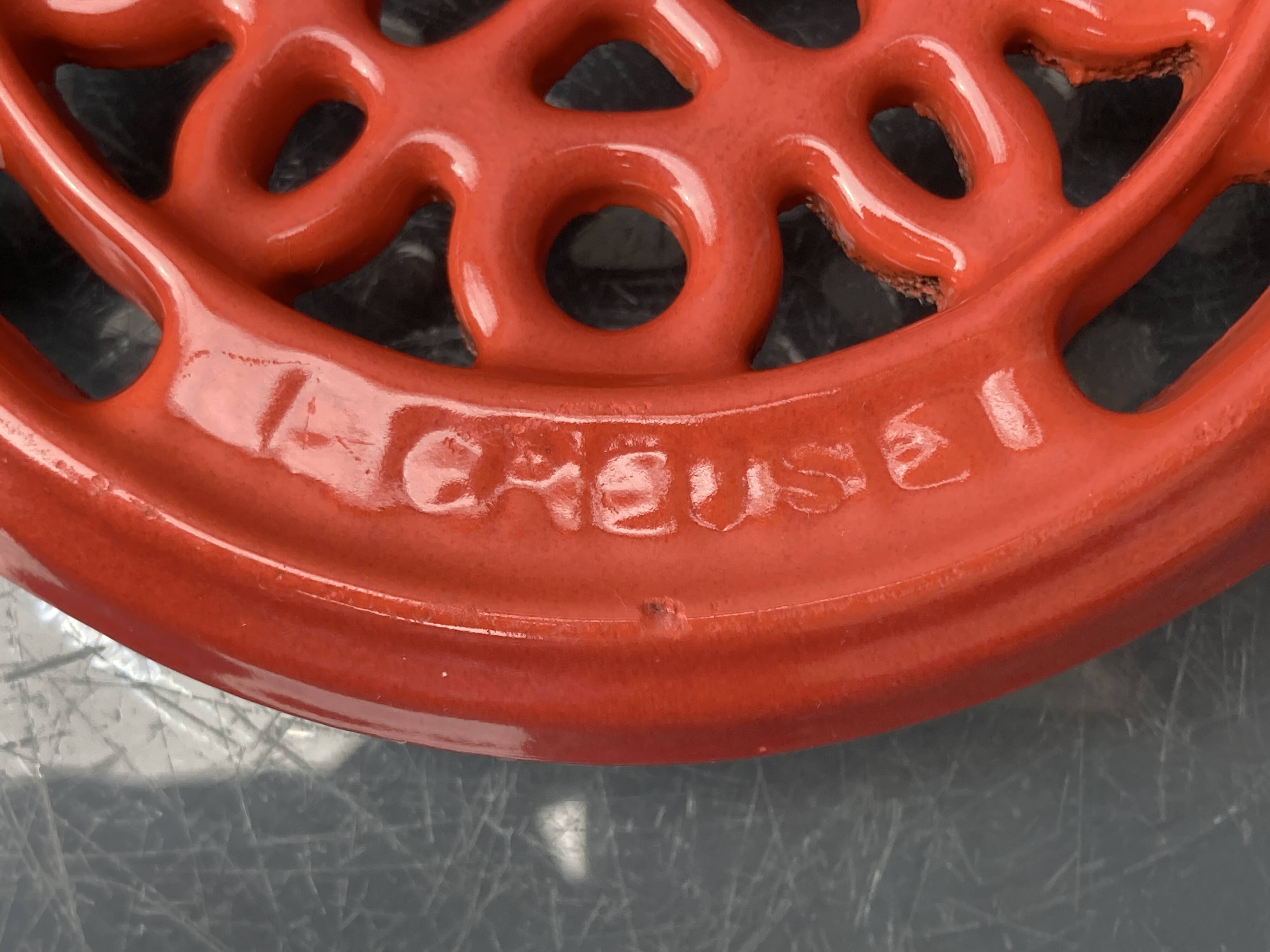 Bottle rest Le Creuset France