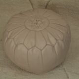 Moroccan pouf in beige leather