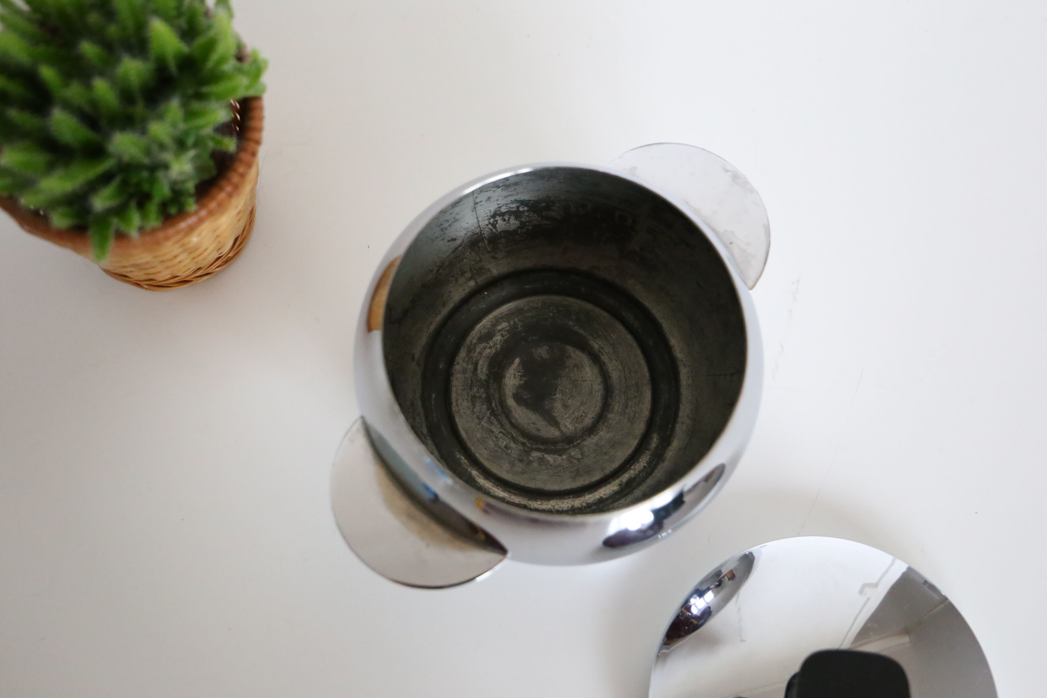 Metal sugar from the 1960s