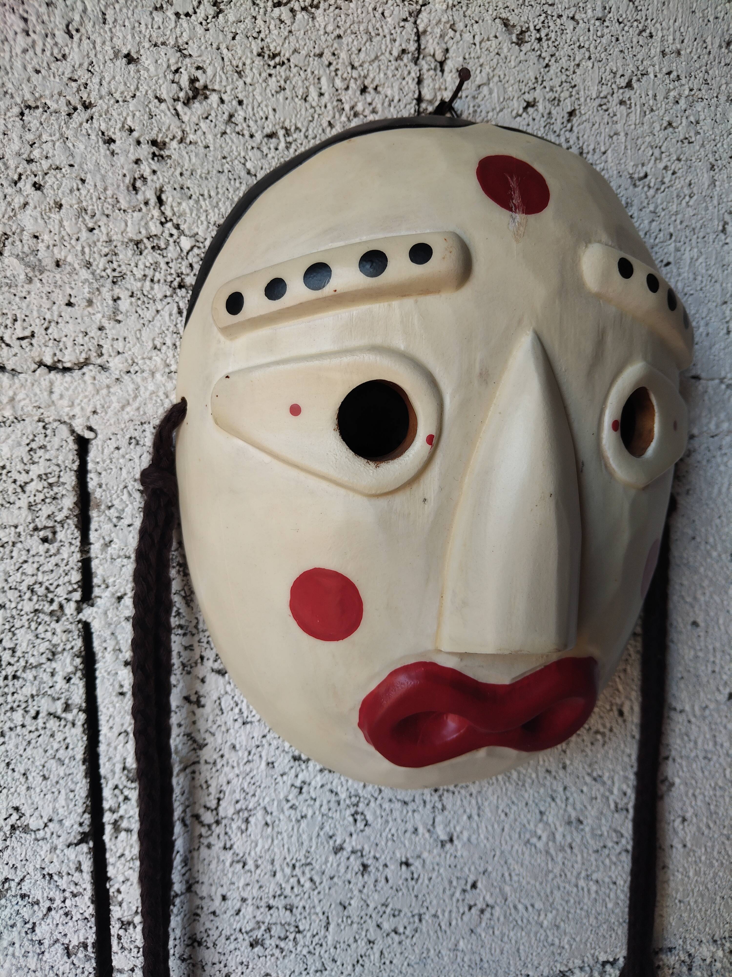 Korean wooden mask – Travel souvenir – Artisan wall decoration