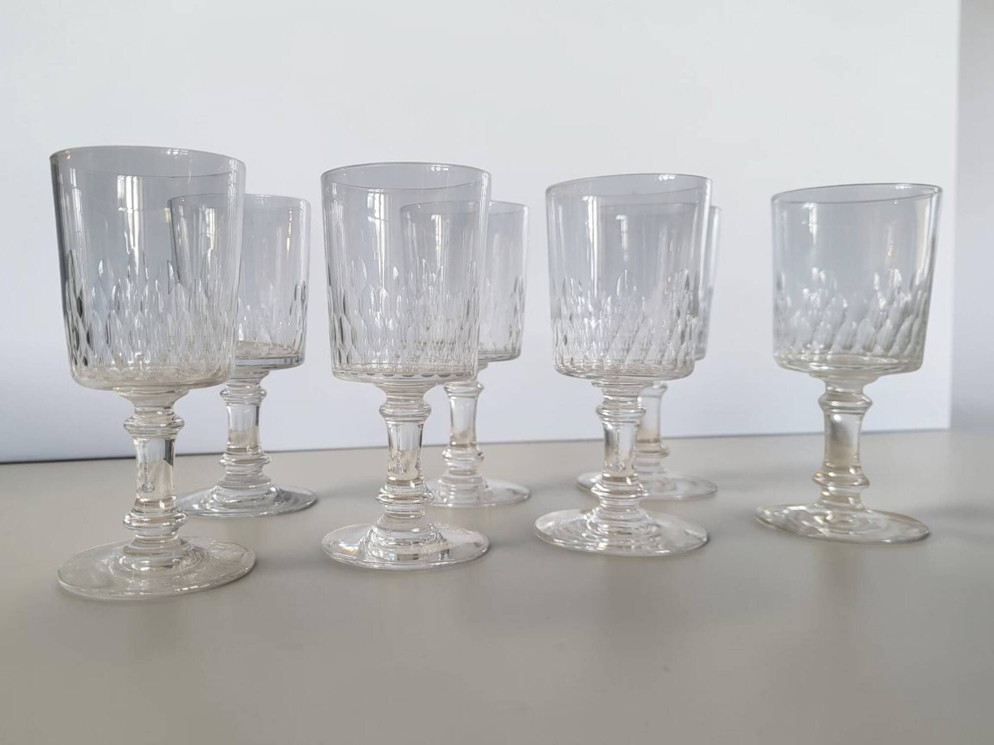 Baccarat - 7 verres à vin modèle Richelieu-Champigny