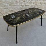 Coffee table from the 50s, tropical bird decor