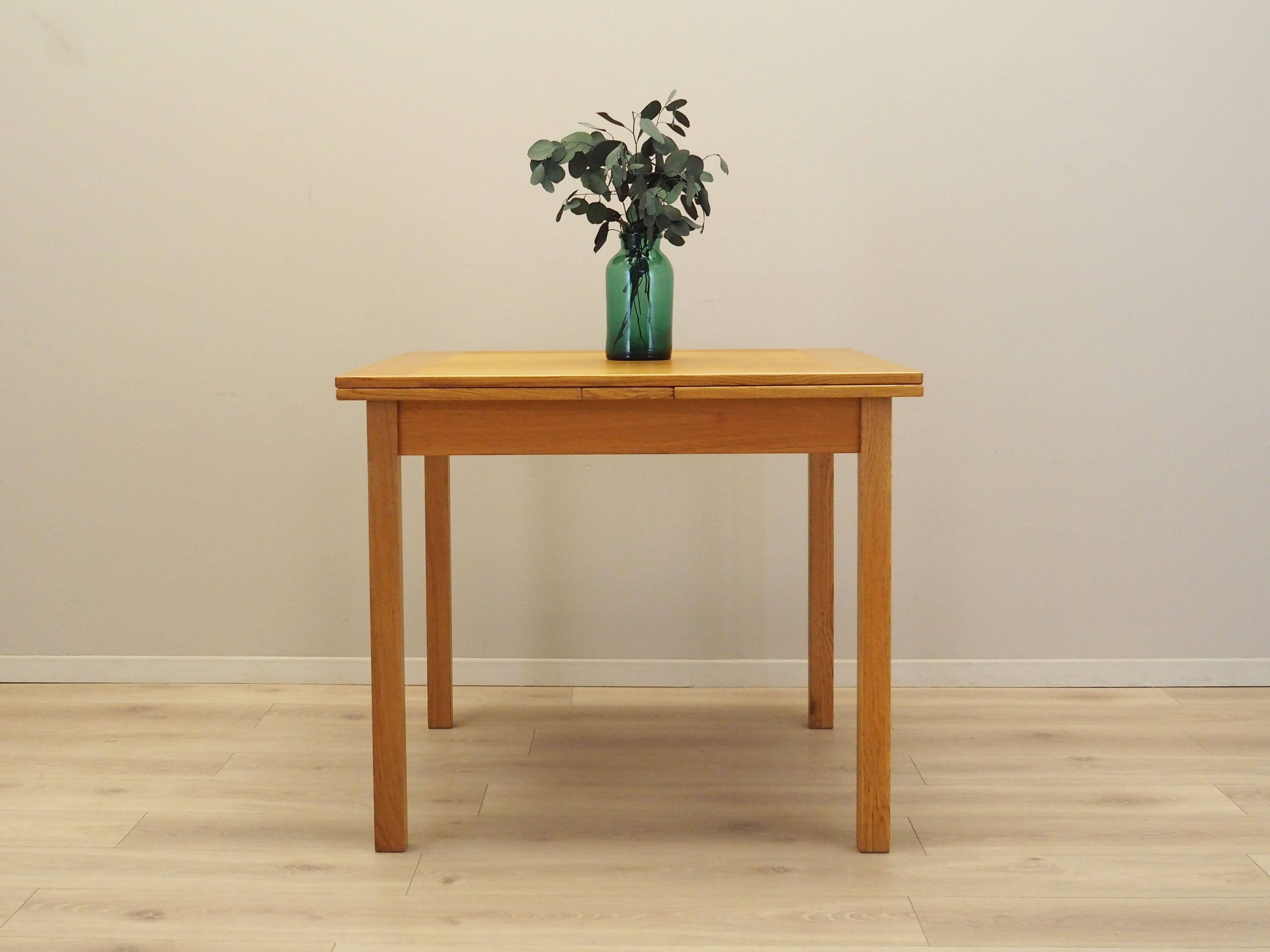 Oak table, Danish design, 1960s, production: Denmark