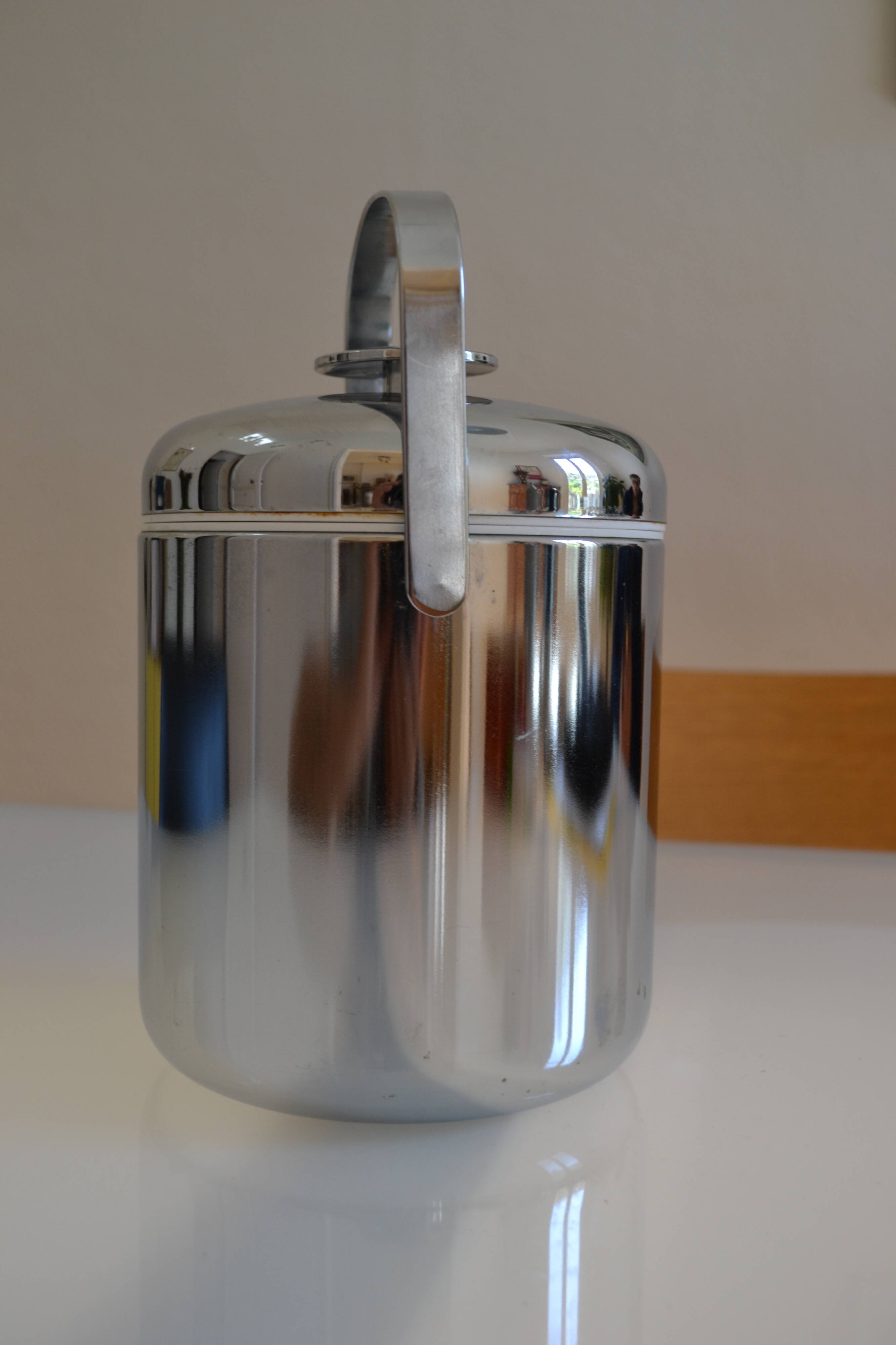 chrome metal ice bucket or elephant ice cubes made in Japan vintage 1970