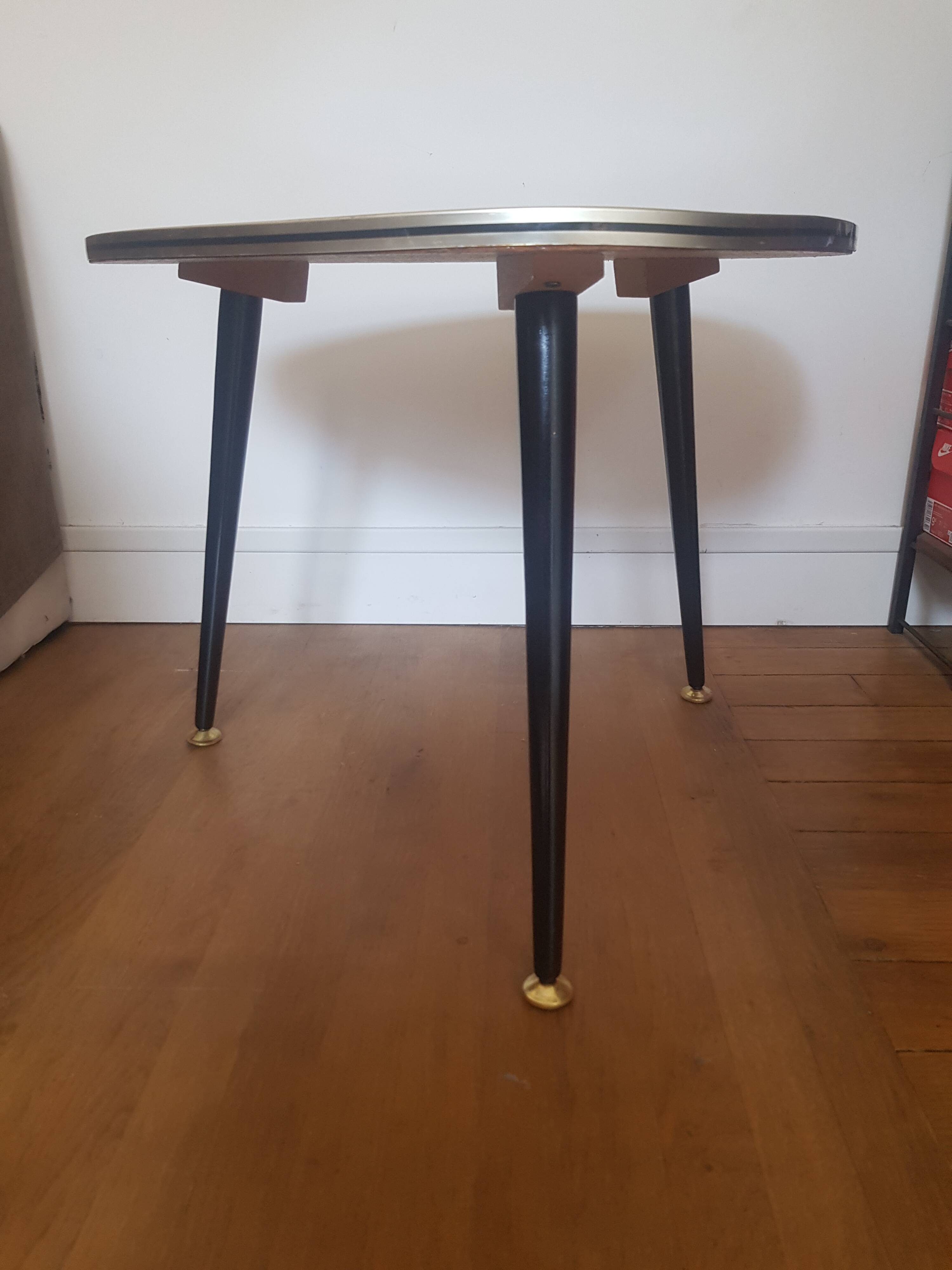 Table basse tripode Art Déco