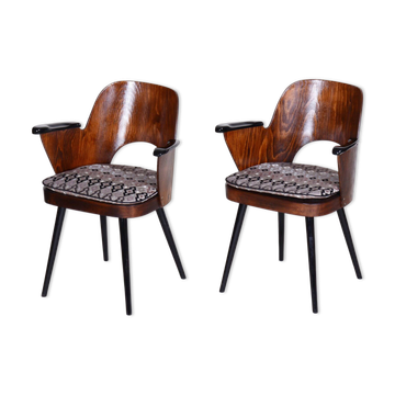 Paire de fauteuils en hêtre attribués à Oswald Heardtl, années 50