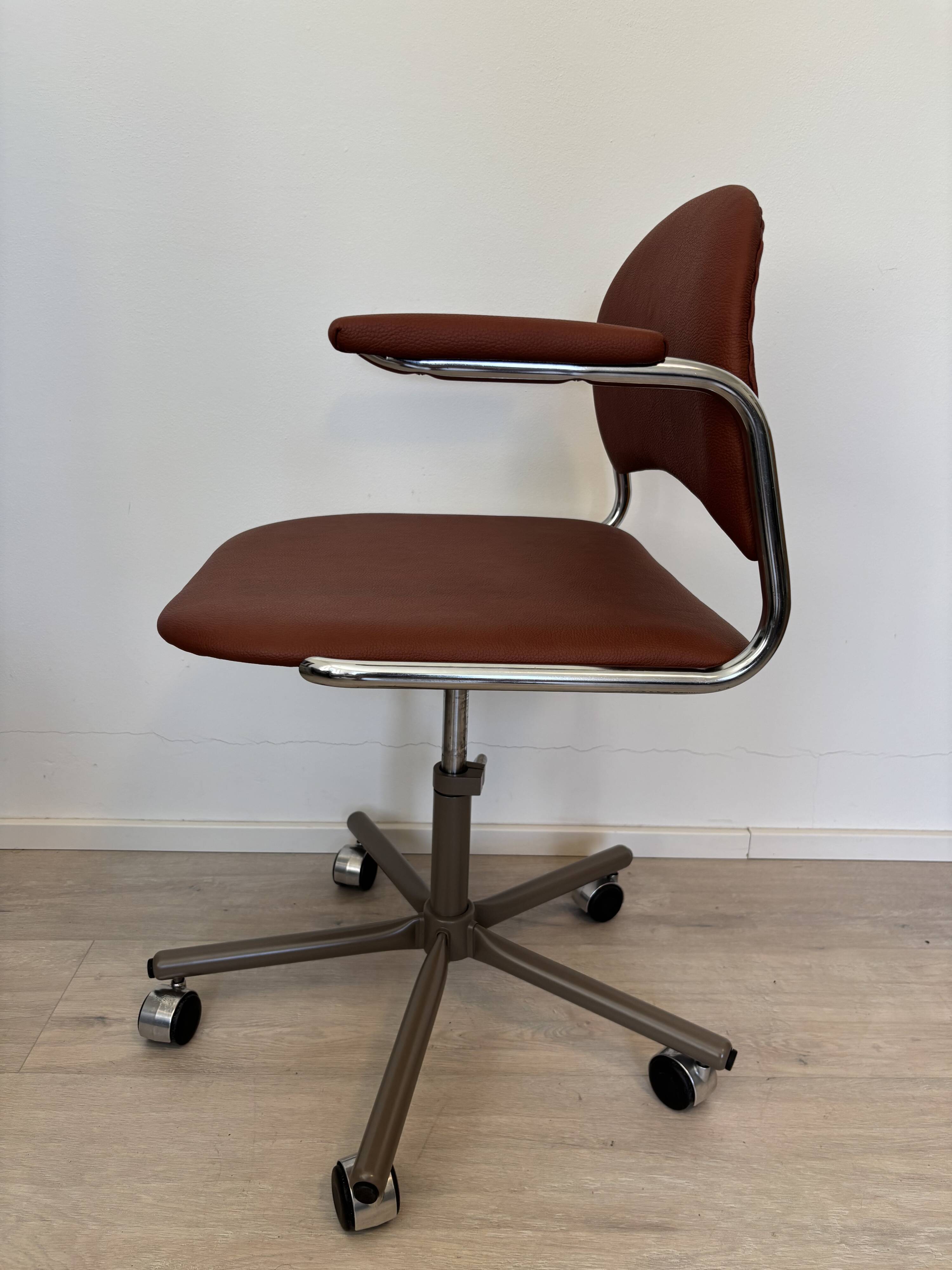 Vintage Office Desk Chair by Kovona, model K-107, Czechoslovakia 1980’s