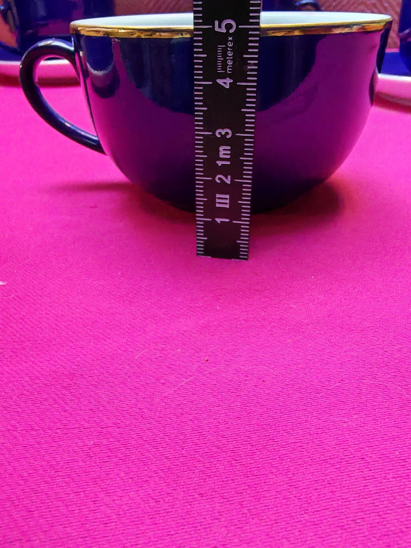 Service of 6 cups and saucers in cobalt blue with gold trim - Mitterteich