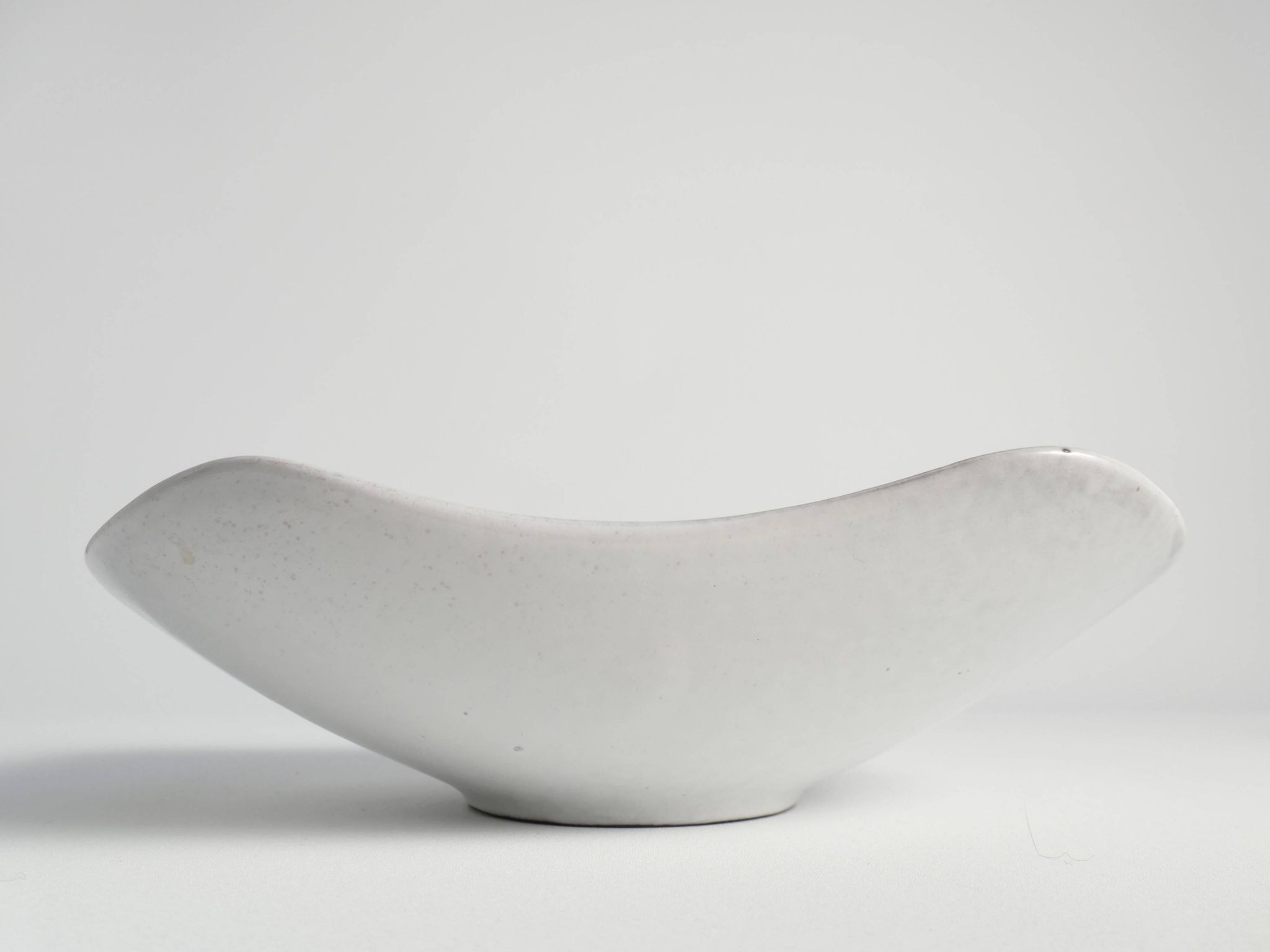 Mid-Century Ceramic Bowl "Ax" by Mari Simmulson for Upsala Ekeby, Sweden 1950s