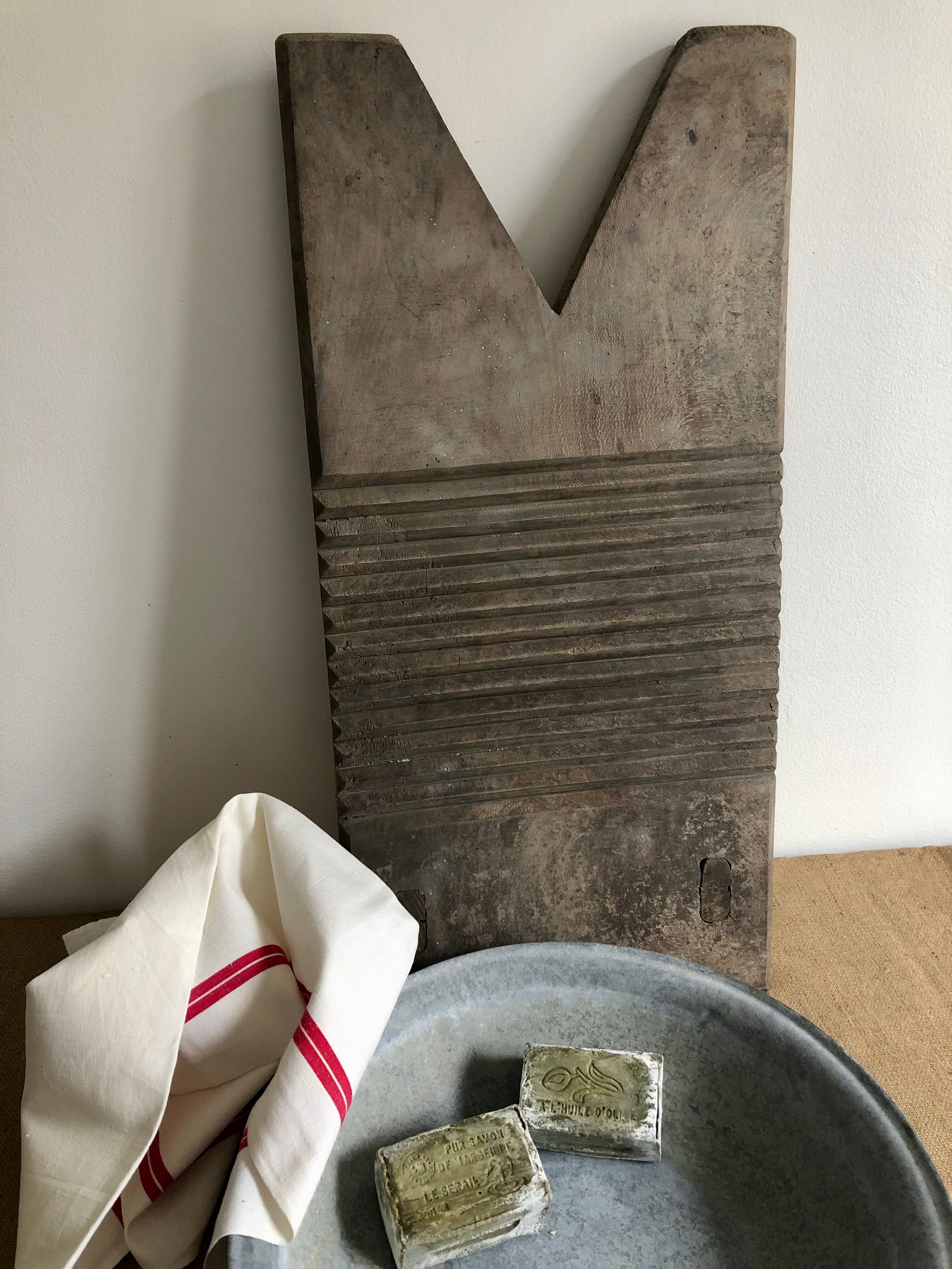 Washing board, bathroom shelf