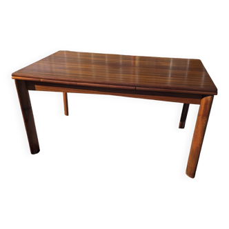 Scandinavian extendable teak table from the 60s