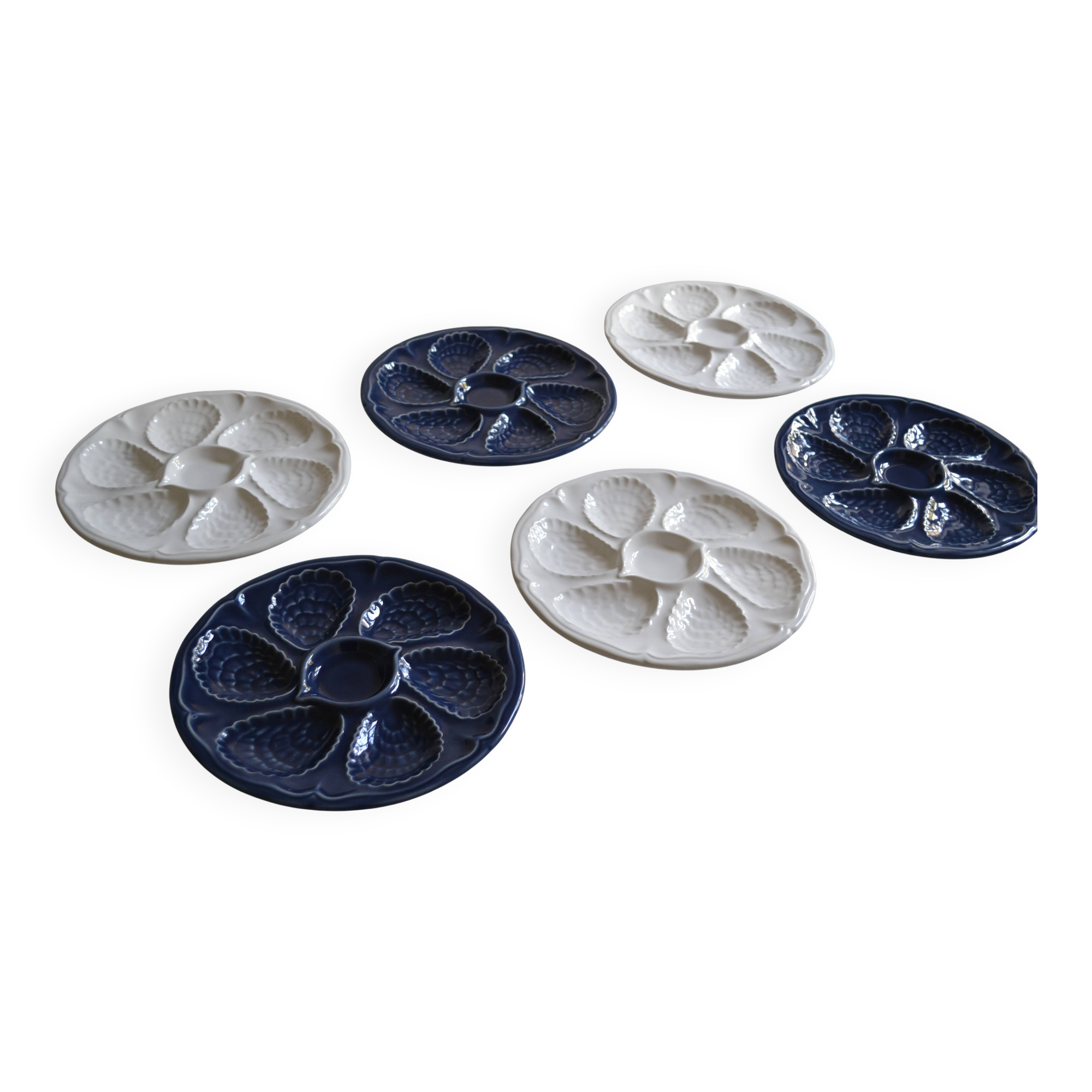 6 white porcelain oyster plates