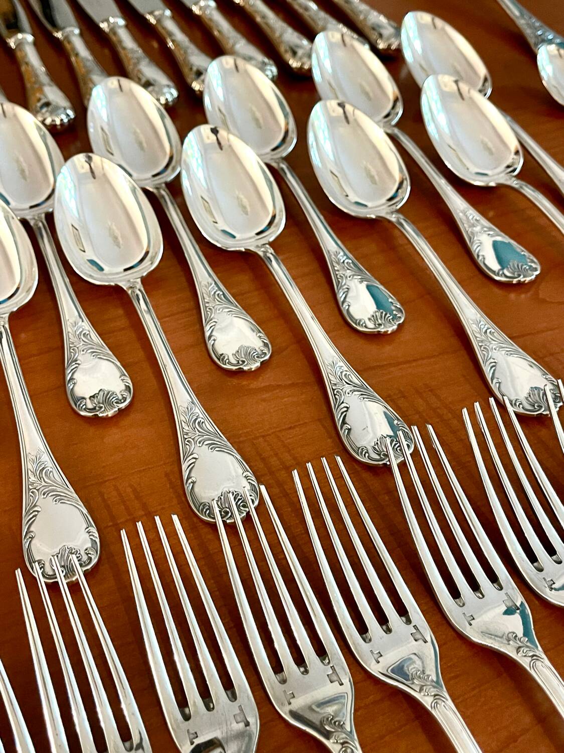 Christofle Marly 49-piece cutlery set in superb condition