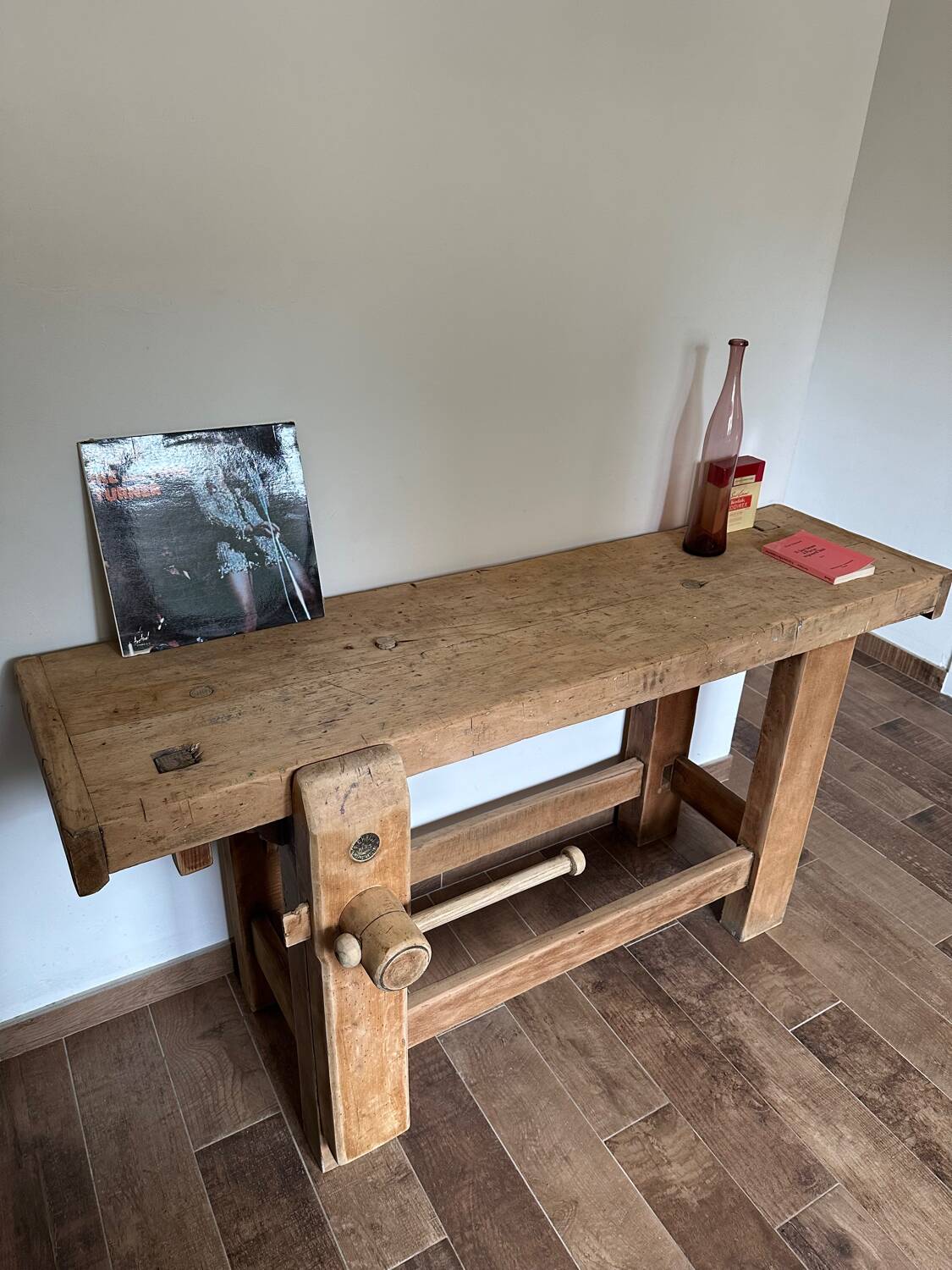 Saint-Antoine stamped carpenter's workbench