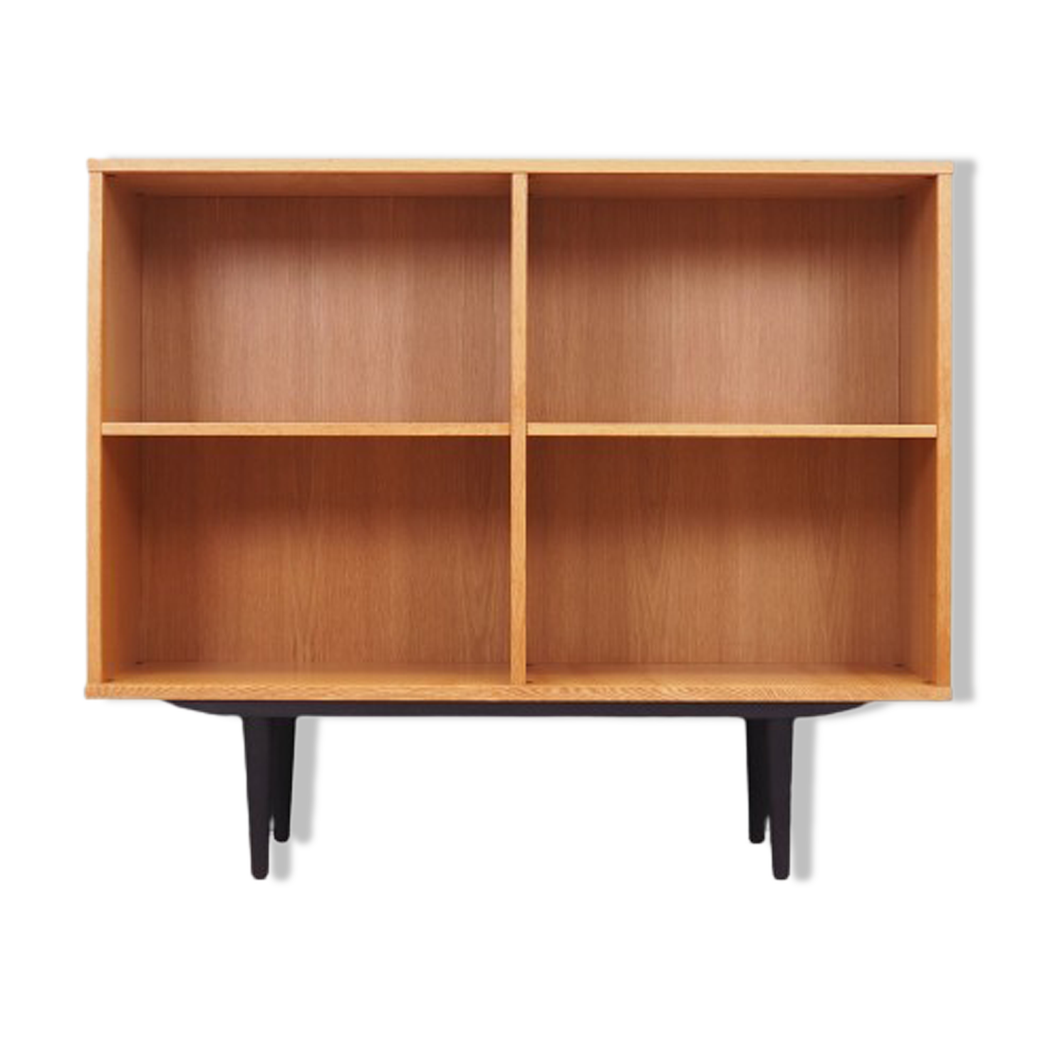 Bibliothèque ashen, design danois, années 1970, production: danemark