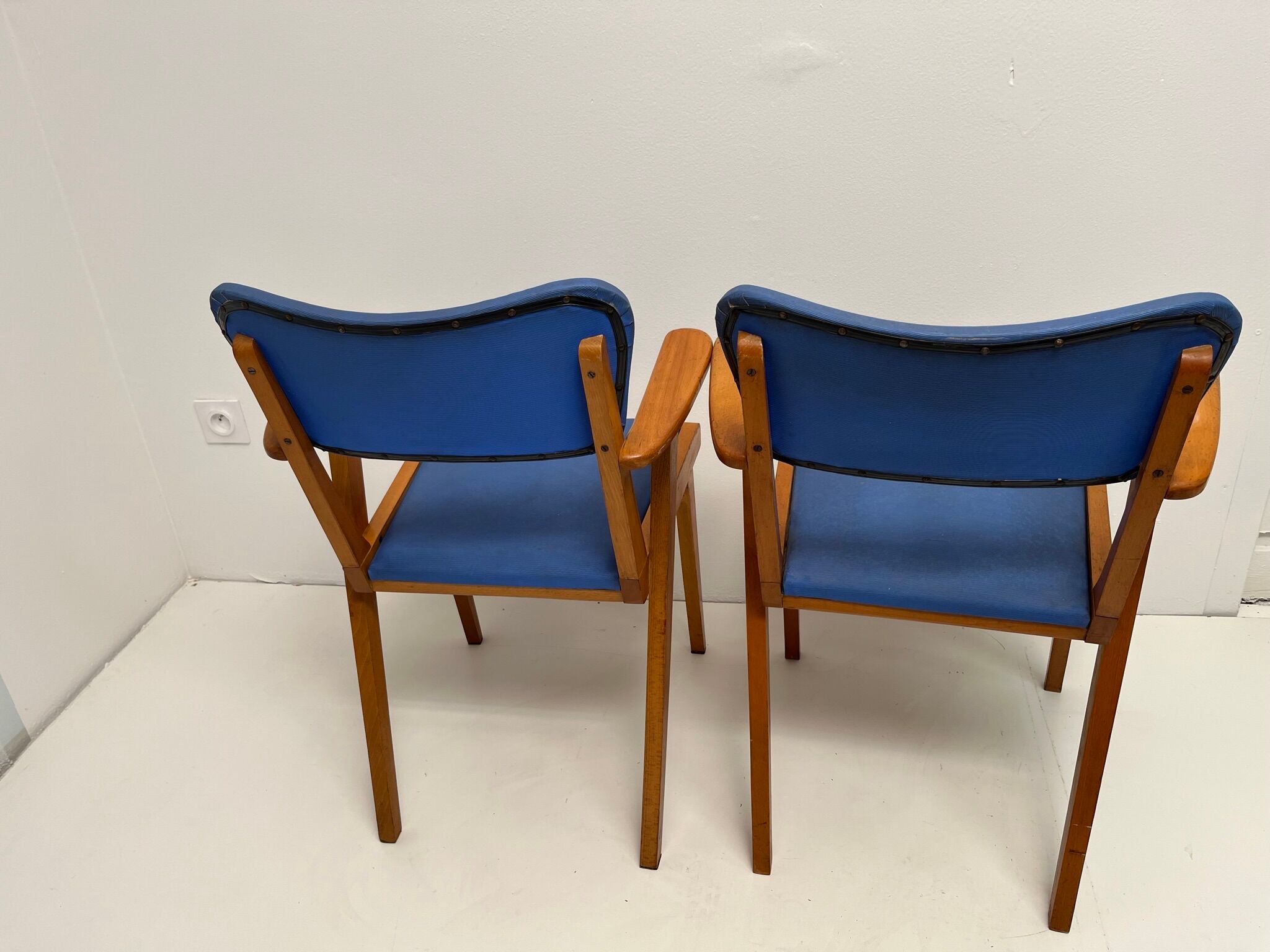 Pair of chairs bridge 50s