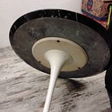 Knoll marble tulip table