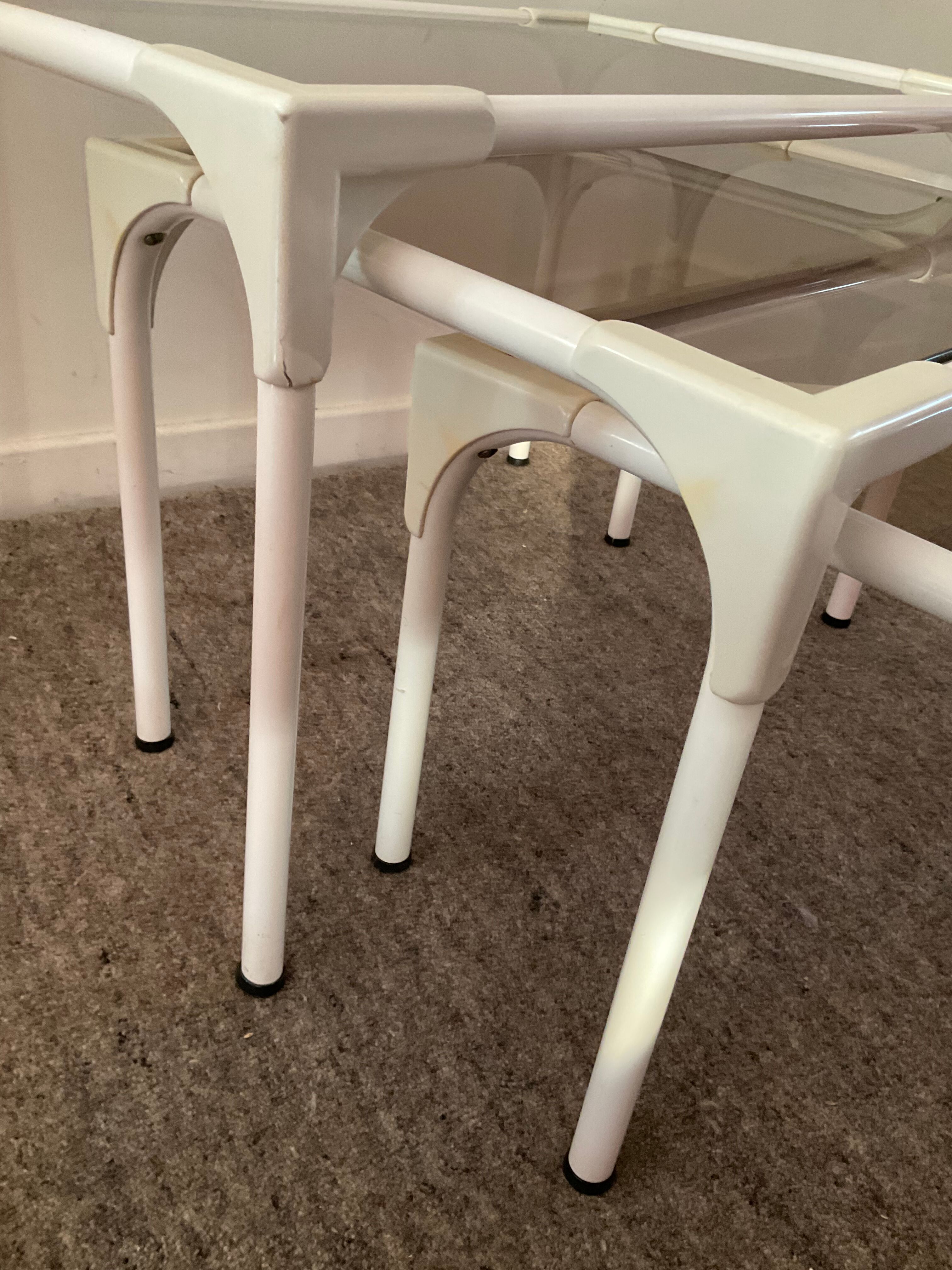 Series of 3 nesting tables from the 70s-80s