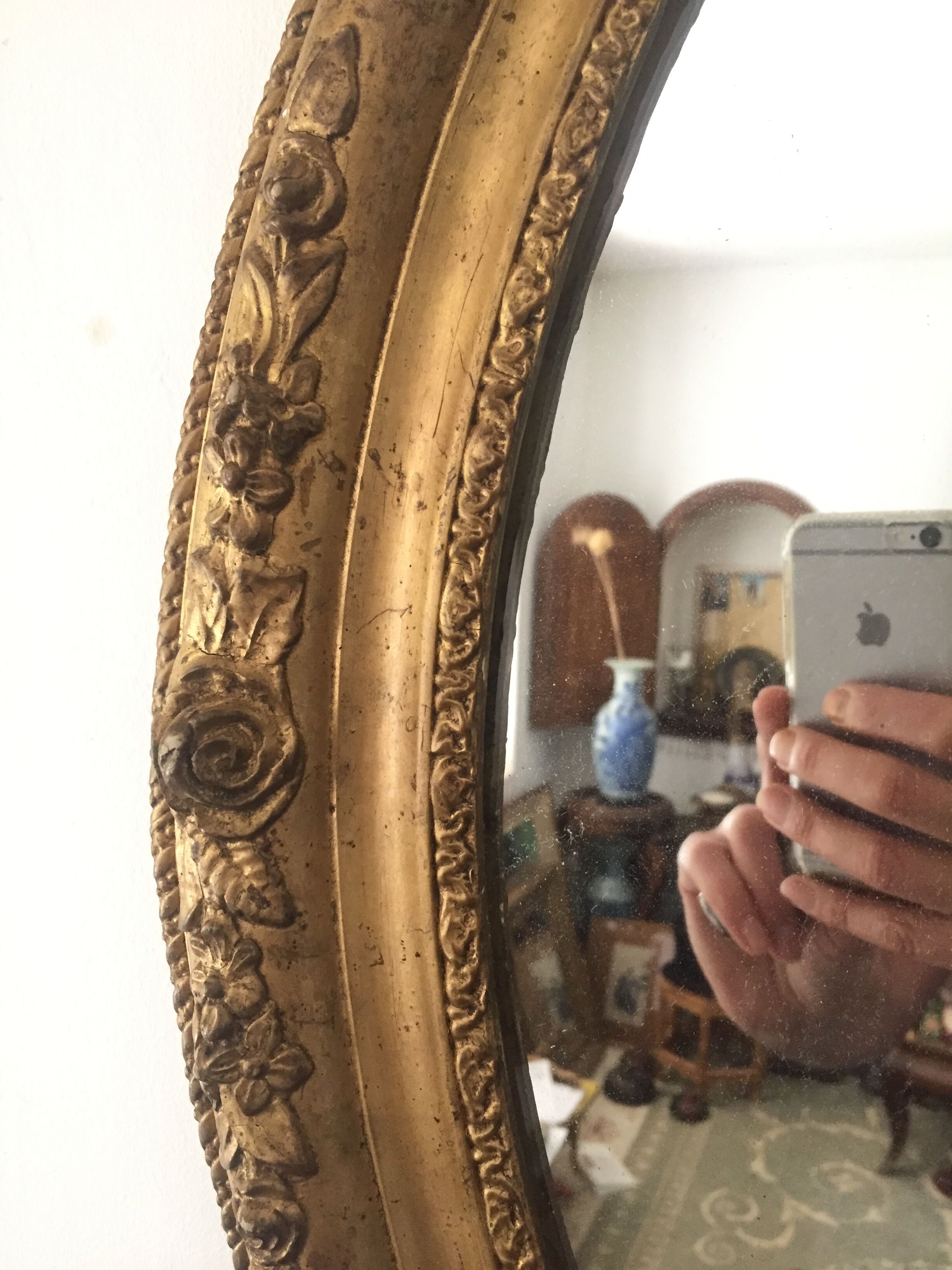 Ovoid mirror/Wood&Stucco/Gold leaf gilding/Debut XXth
