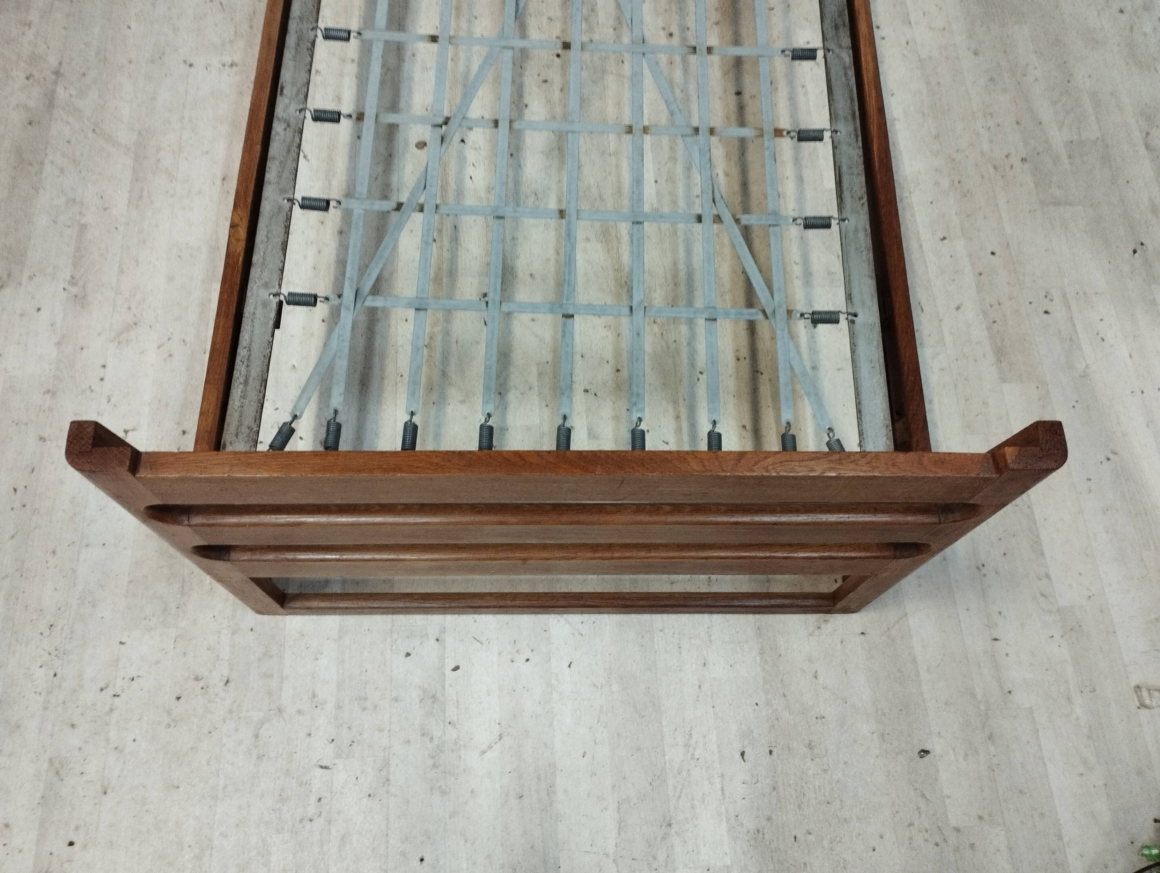 Vintage bed, Saint-Sabin workshop