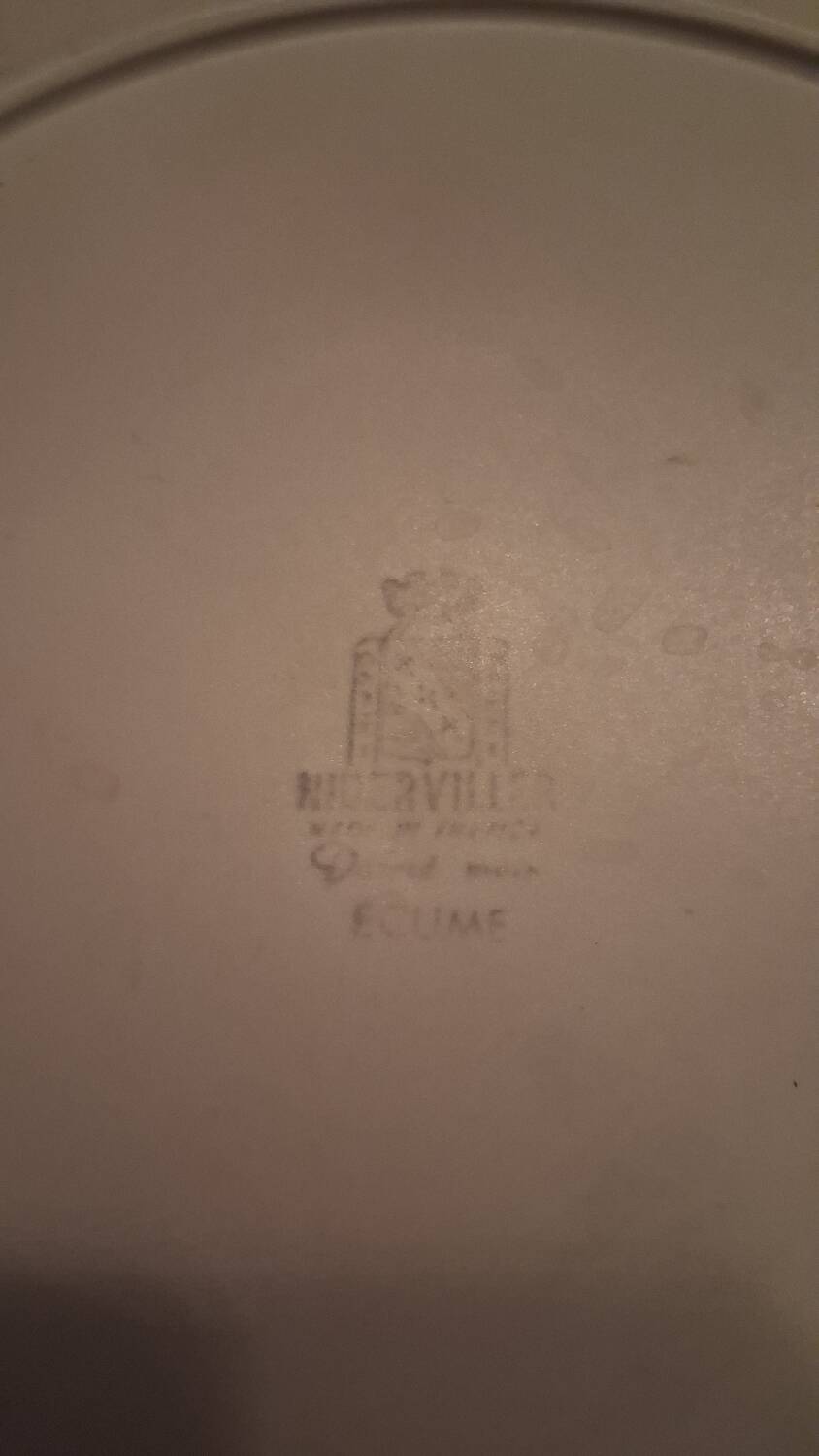 Niderviller foam plate