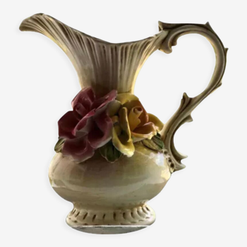 Cruche ou vase Capodimonte