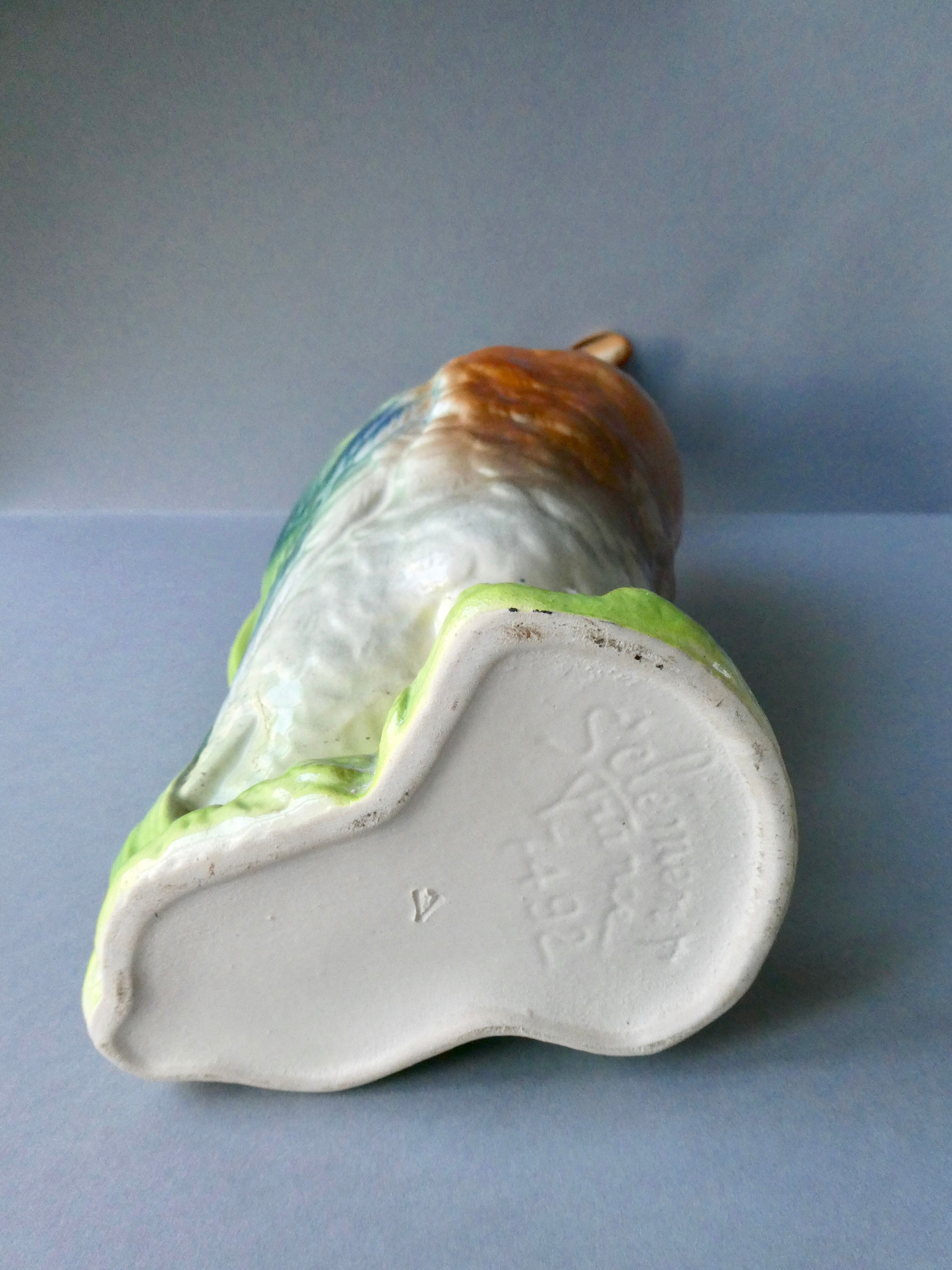 Pitcher in duck-shaped dabbling, Saint Clement France