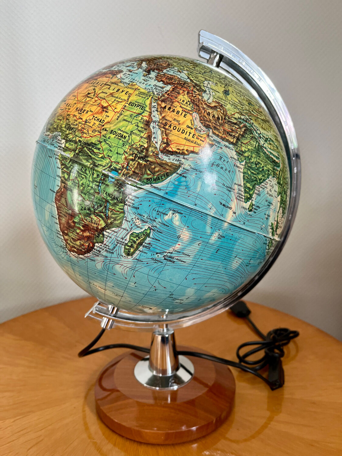 Vintage luminous earth globe