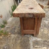 Carpenter's workbench