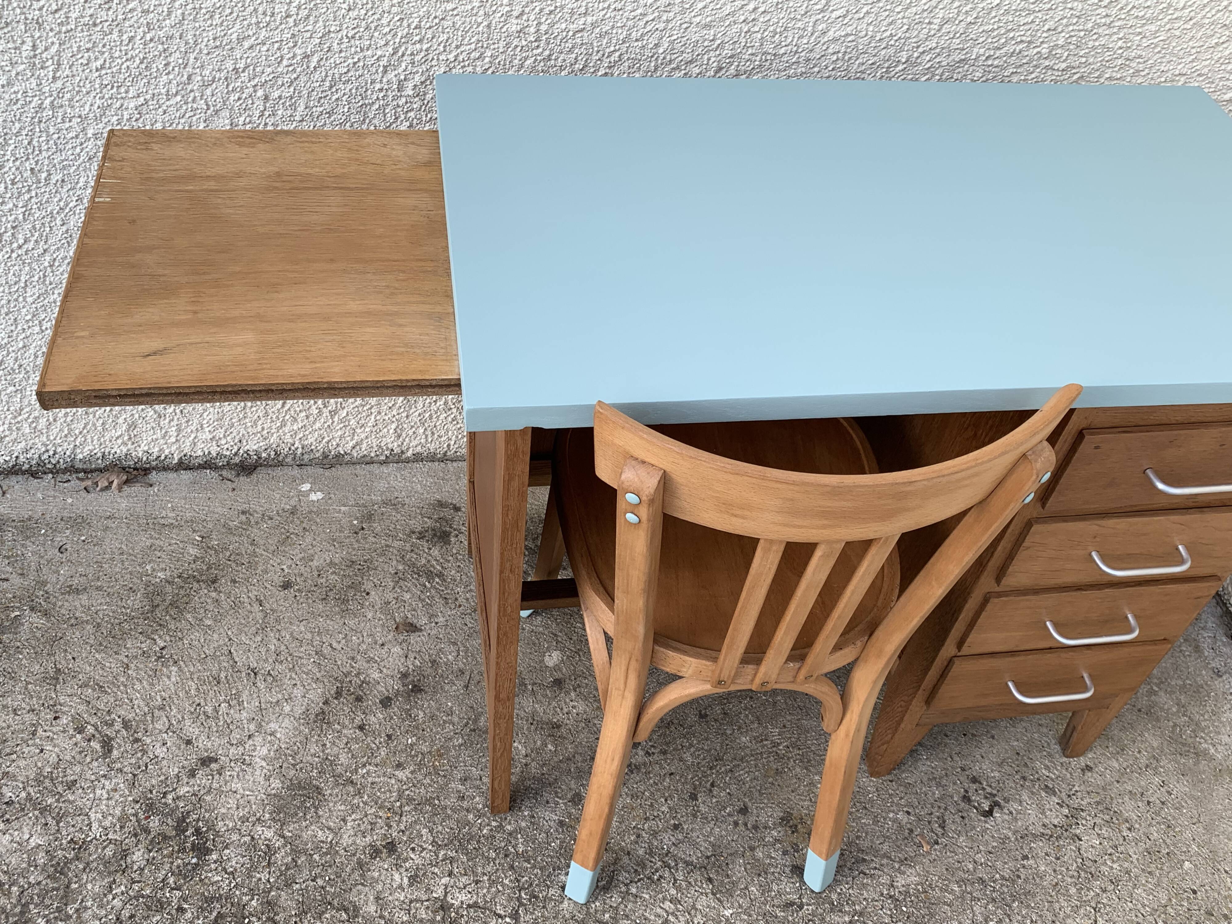 Vintage desk compass feet 1950 and its Baumann chair