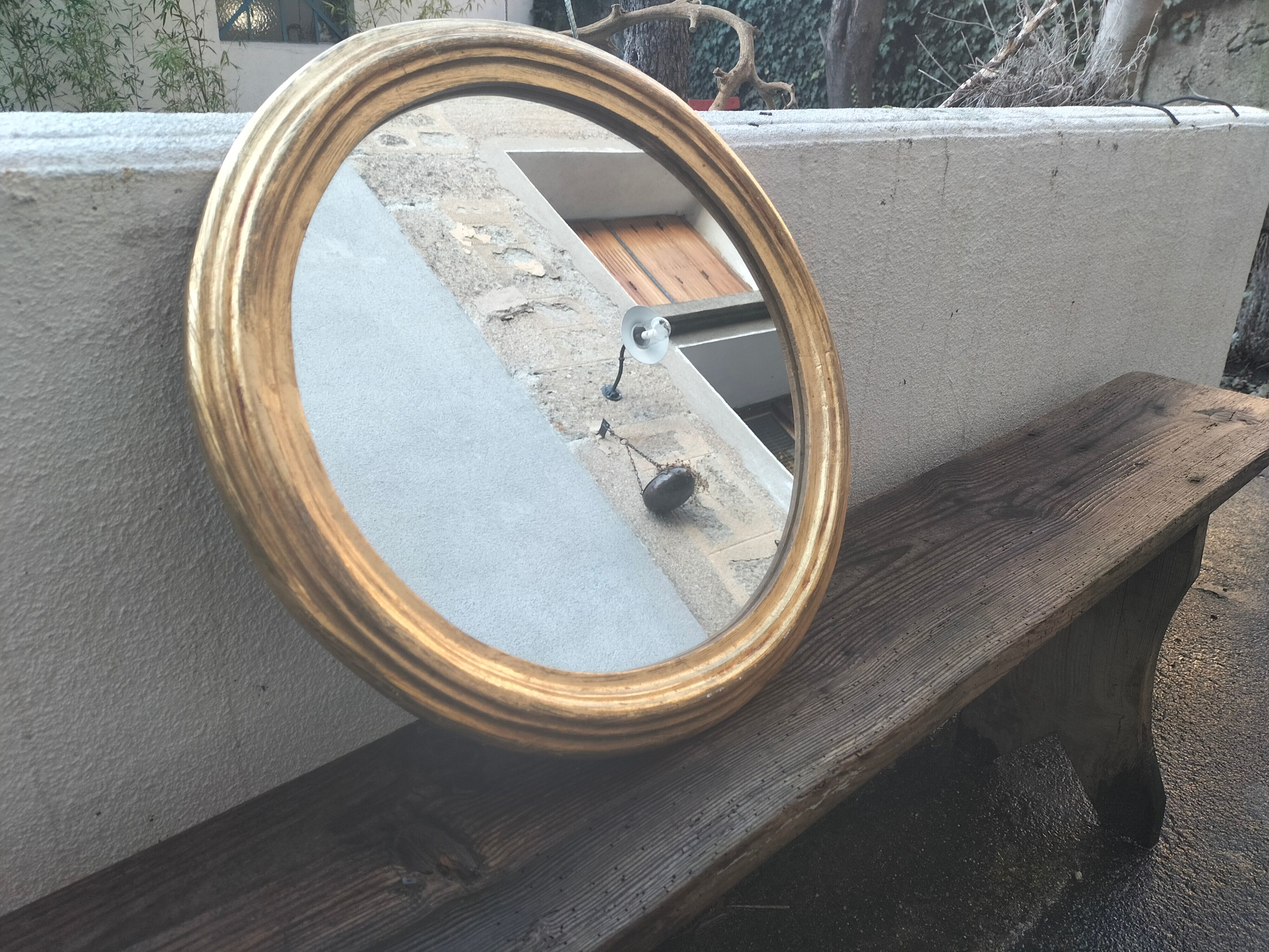 Round golden mirror, 46 cm
