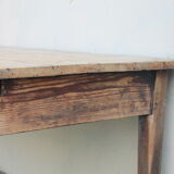 Farm table