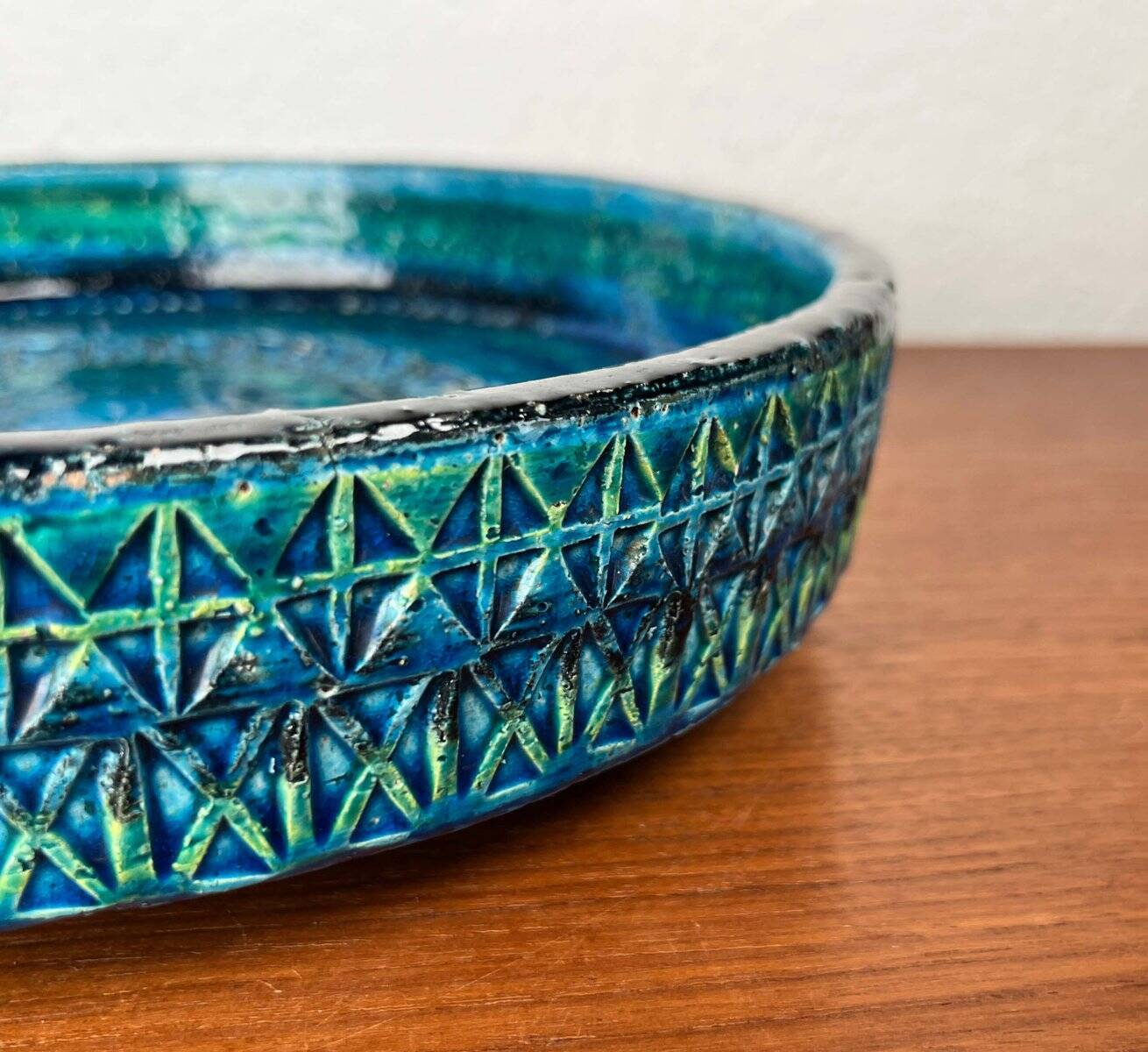 Large Mid-Century Modern Rimini Blu Pottery Bowl by Aldo Londi for Bitossi, Italy, 1960s
