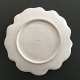 Flower plate in dabbling