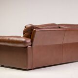 Poltrona Frau Petronio Sofa