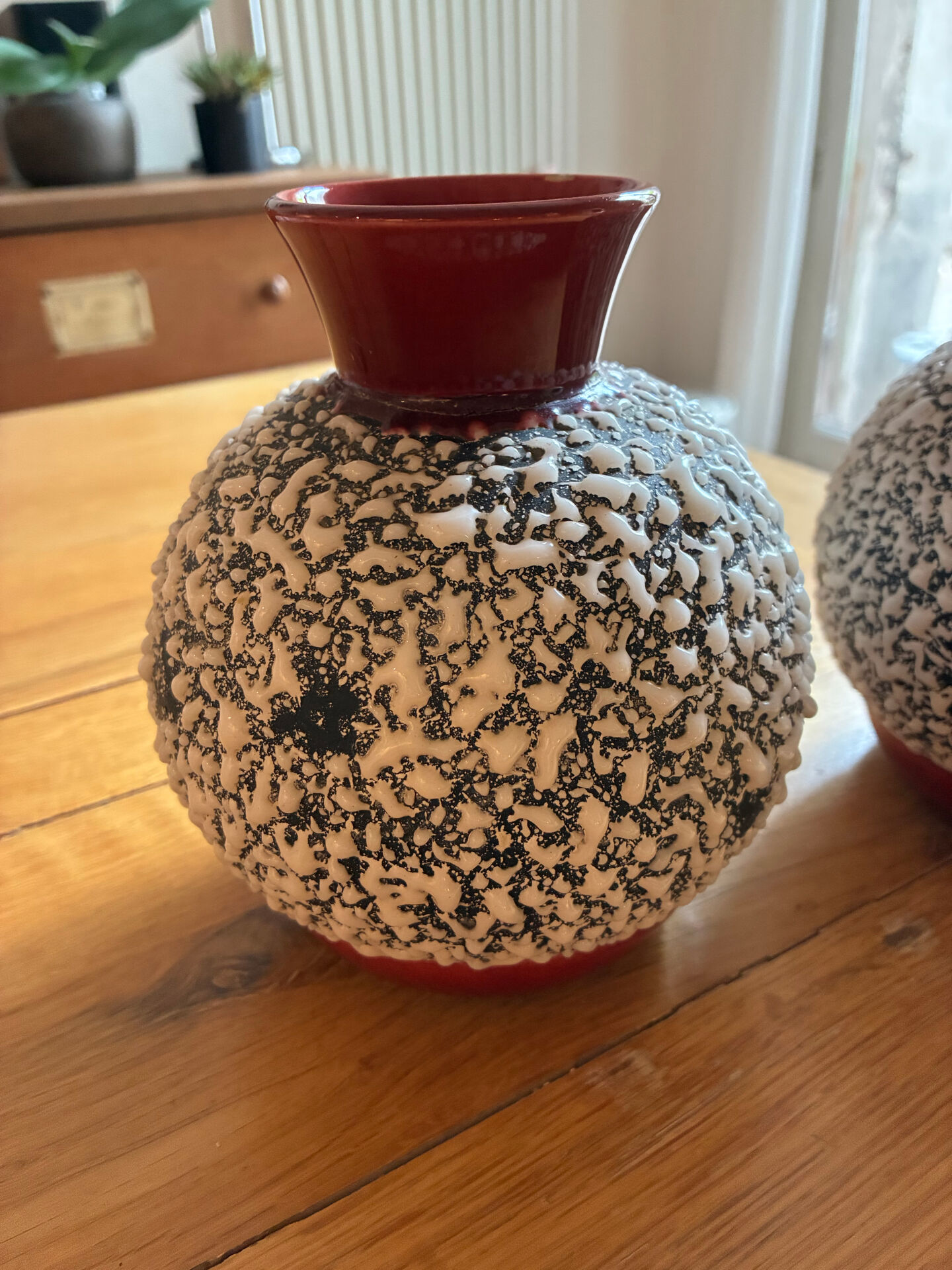 Ball vase