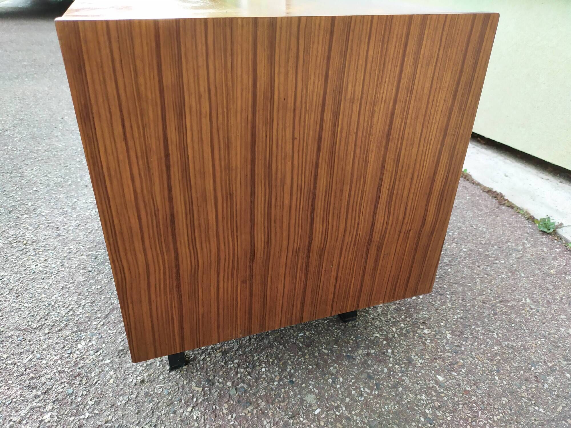 Vintage sideboard in wood, metal foot, 6 drawers
