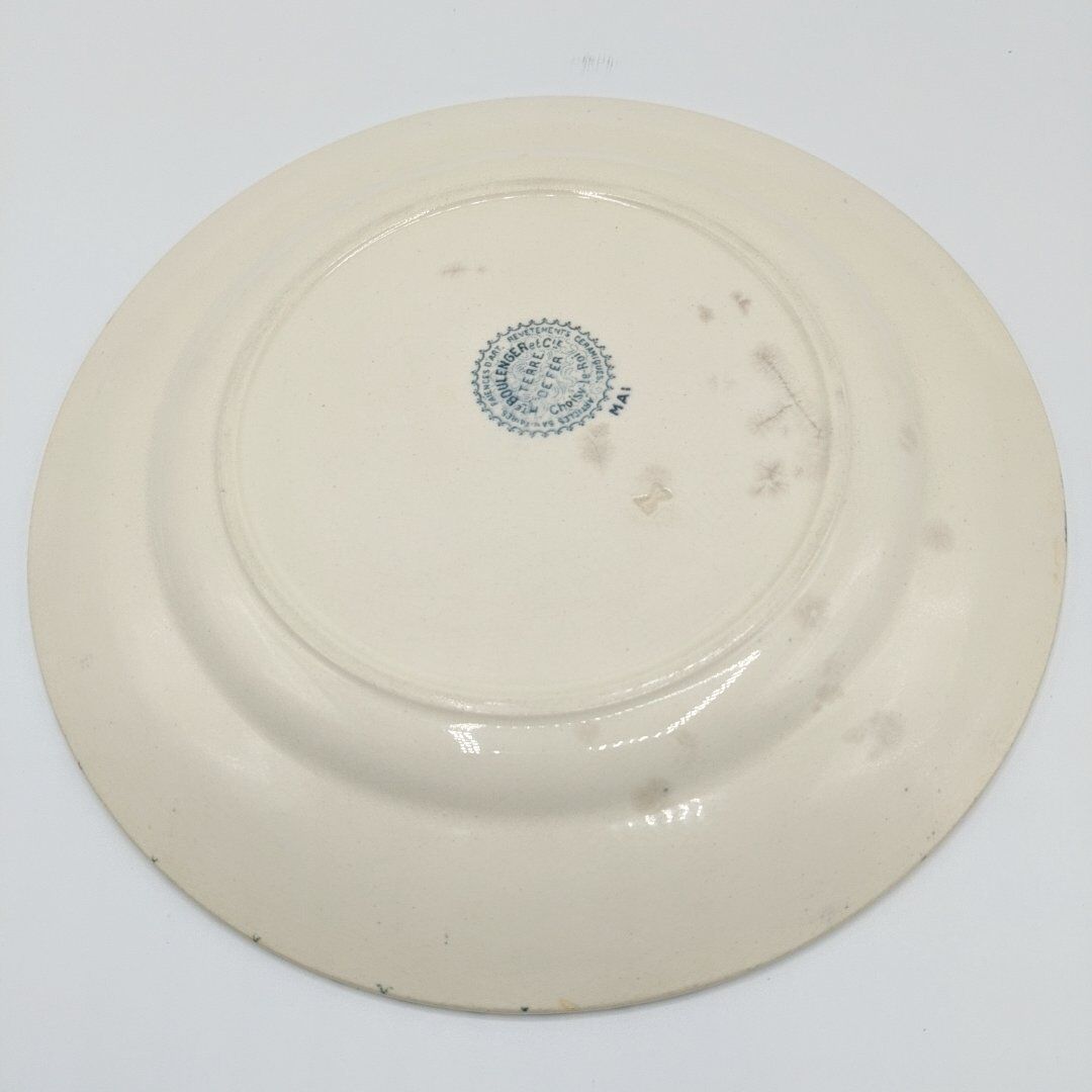 Flat plates in faience Land of Fer Choisy Le Roi, year 50, dark blue décor