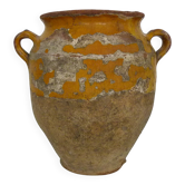 Magnificent glazed yellow confit pot, south-west of France. 19th century.