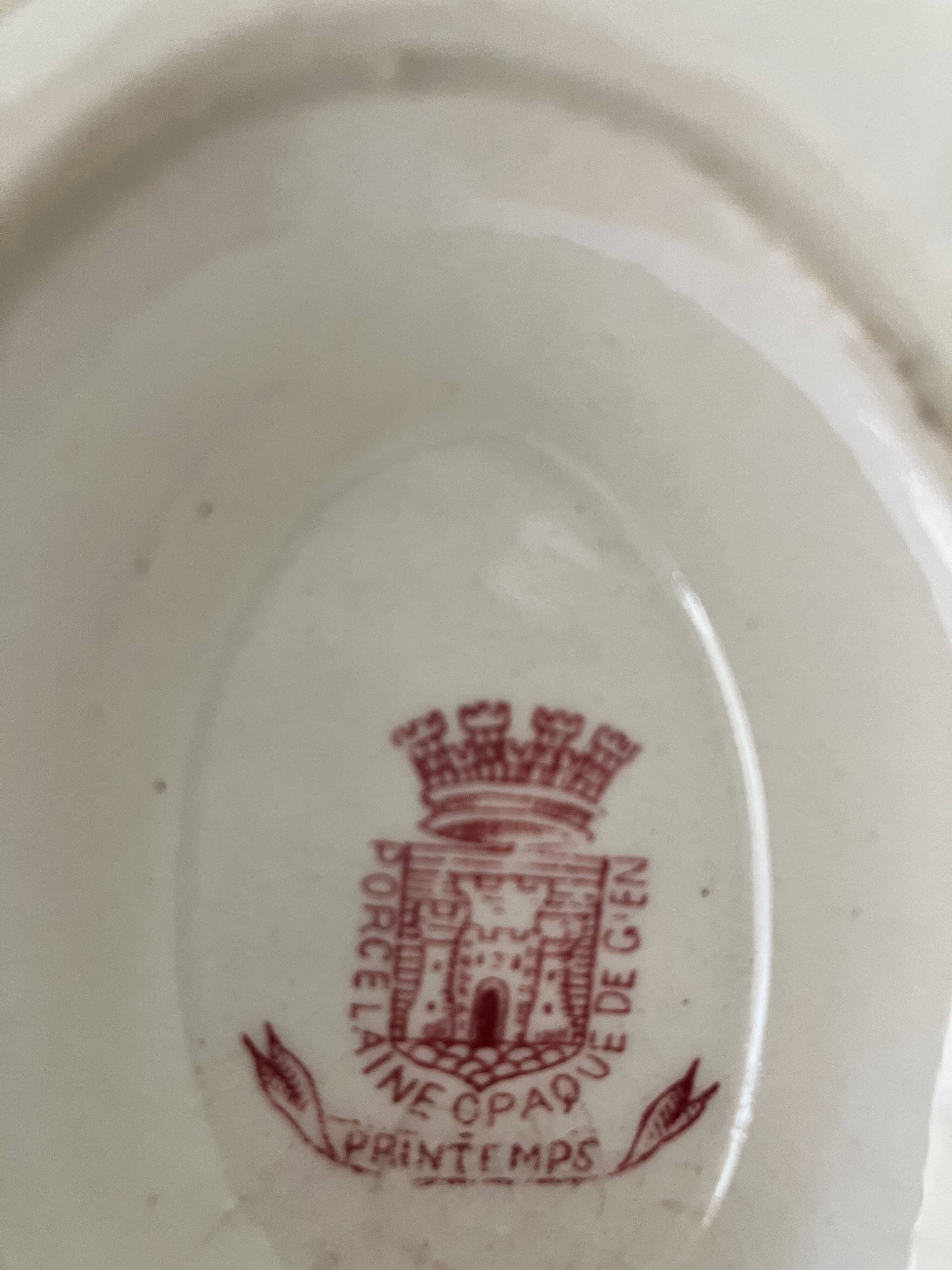 Sauce boat, Gien opaque porcelain - Printemps service
