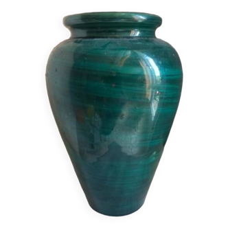 Ceramic vase