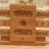 Perpetual calendar seventies