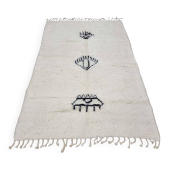 Tapis azilal blanche en laine naturel tissé à la main taille 250cm×150cm