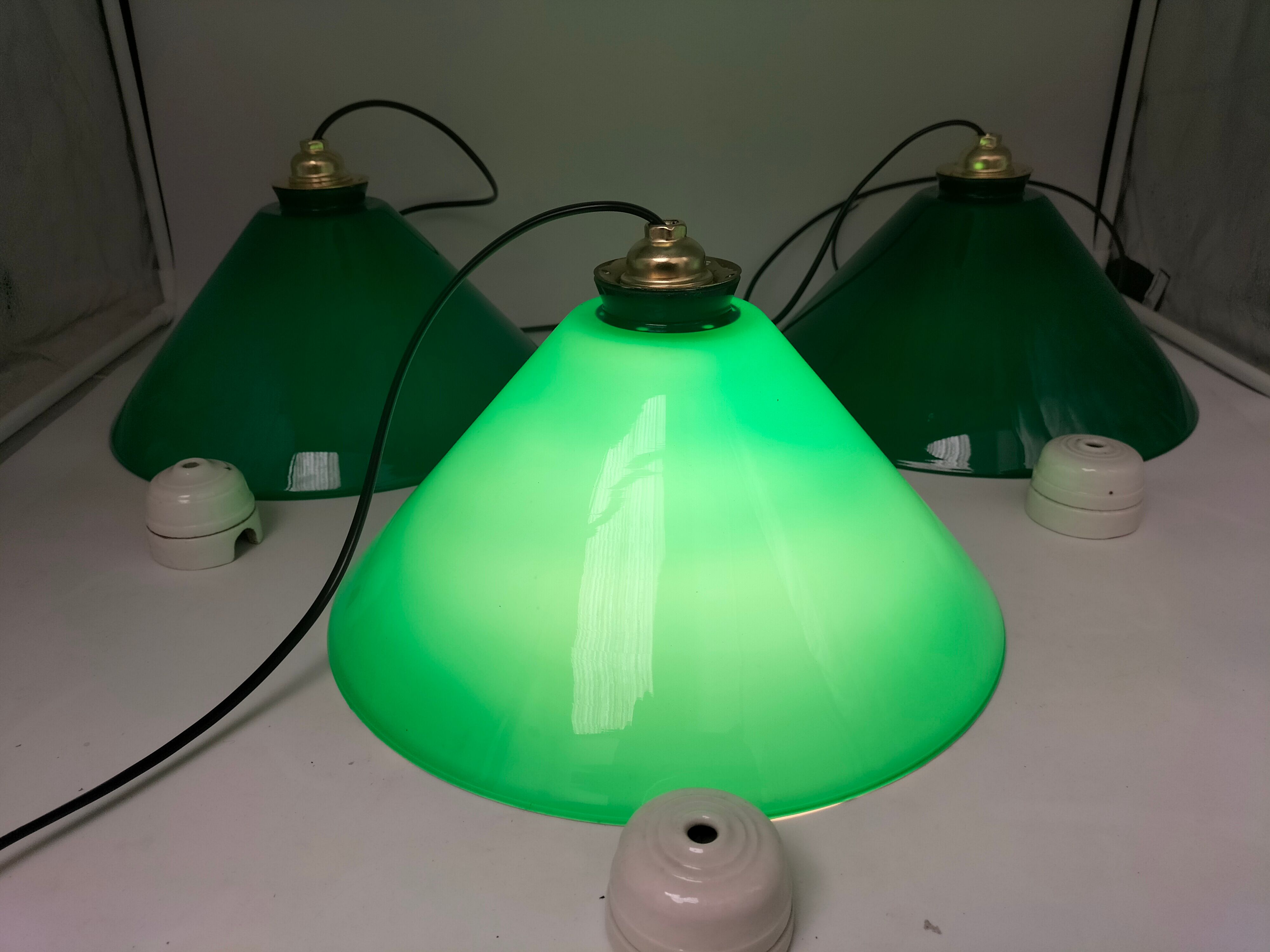 Lot de 3 opalines vertes anciennes