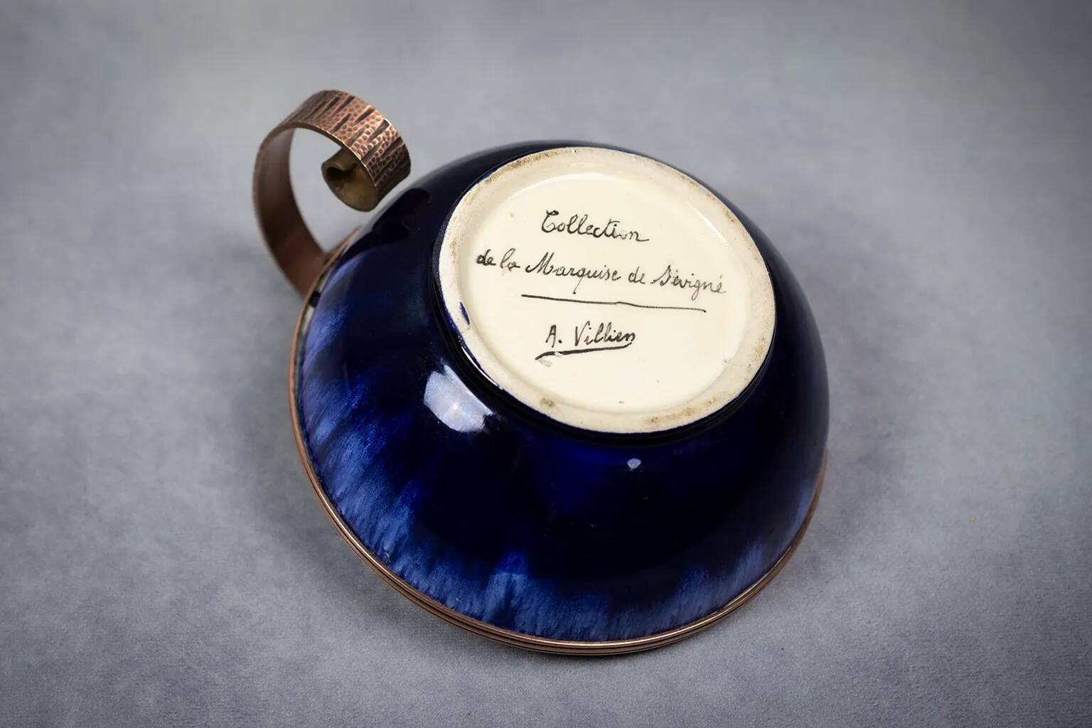 Art Nouveau cup "Marquise de Sévigné" by André Villien, circa 1910