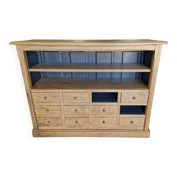 Buffet de style apothicaire